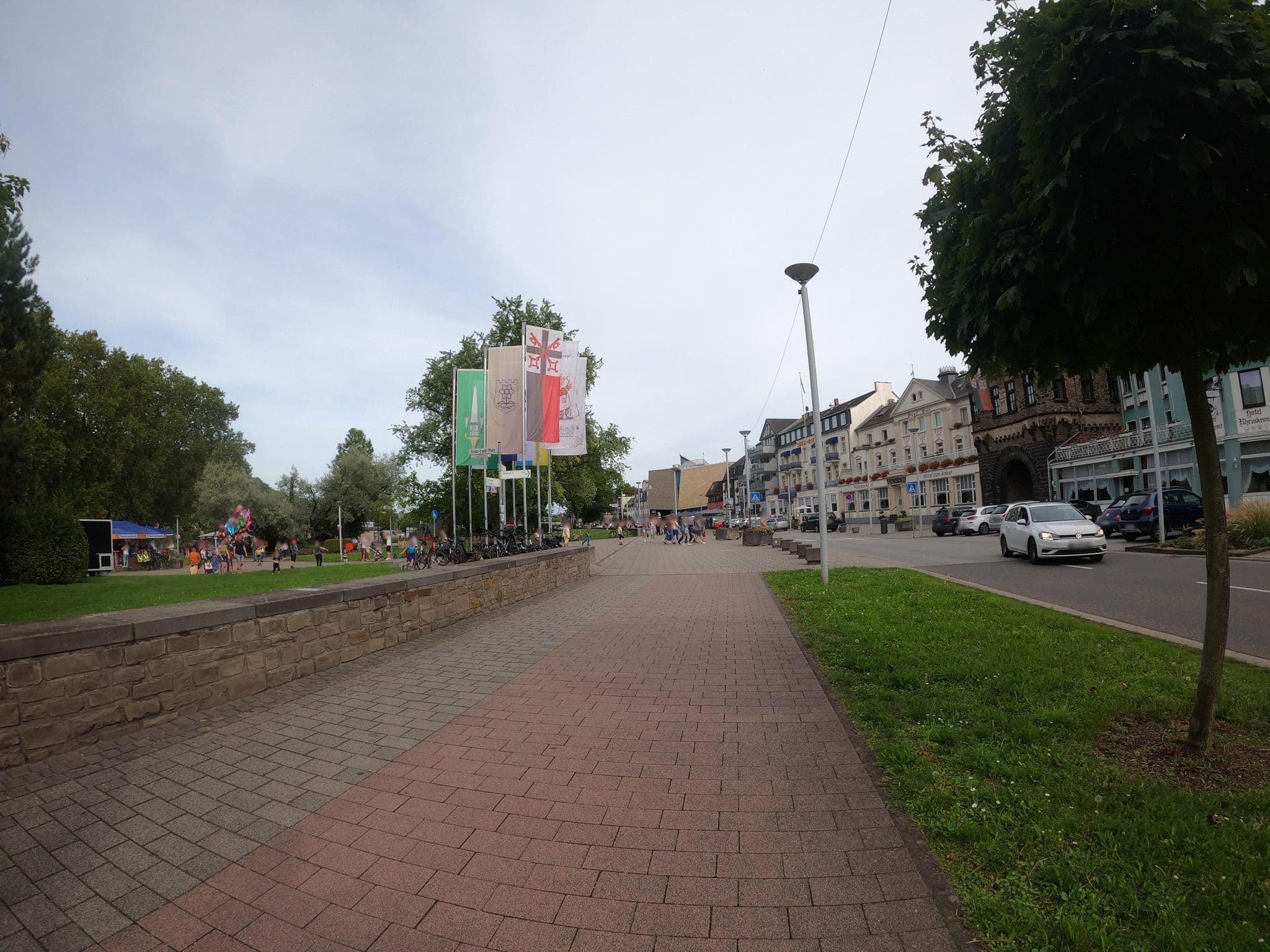 Street view near Hotel Rheinkrone, Andernach — © VIA_KK (CC BY-SA · Mapillary)
