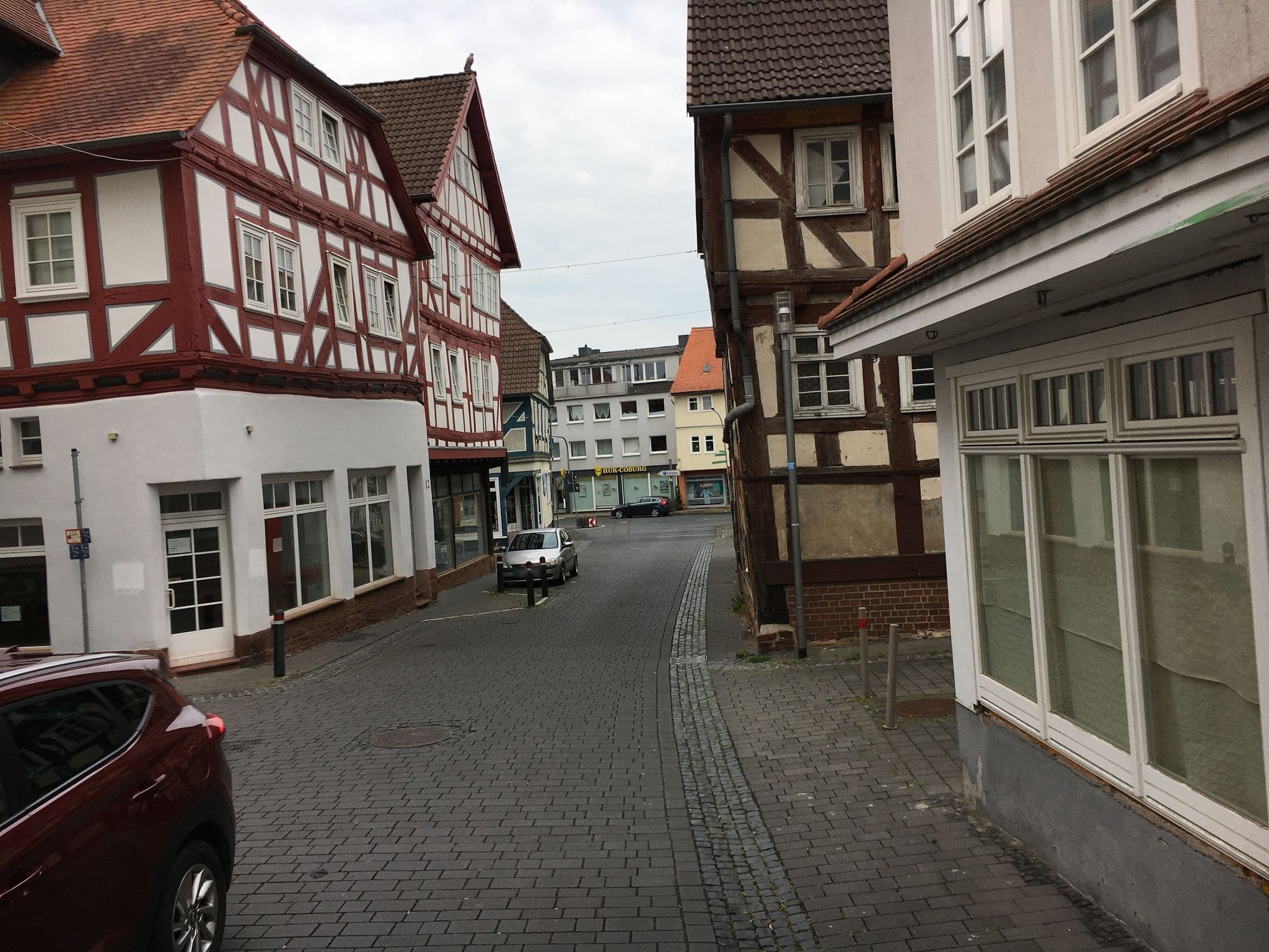 Street view near Kirchhainer Hof, Kirchhain — © bahnpirat (CC BY-SA · Mapillary)