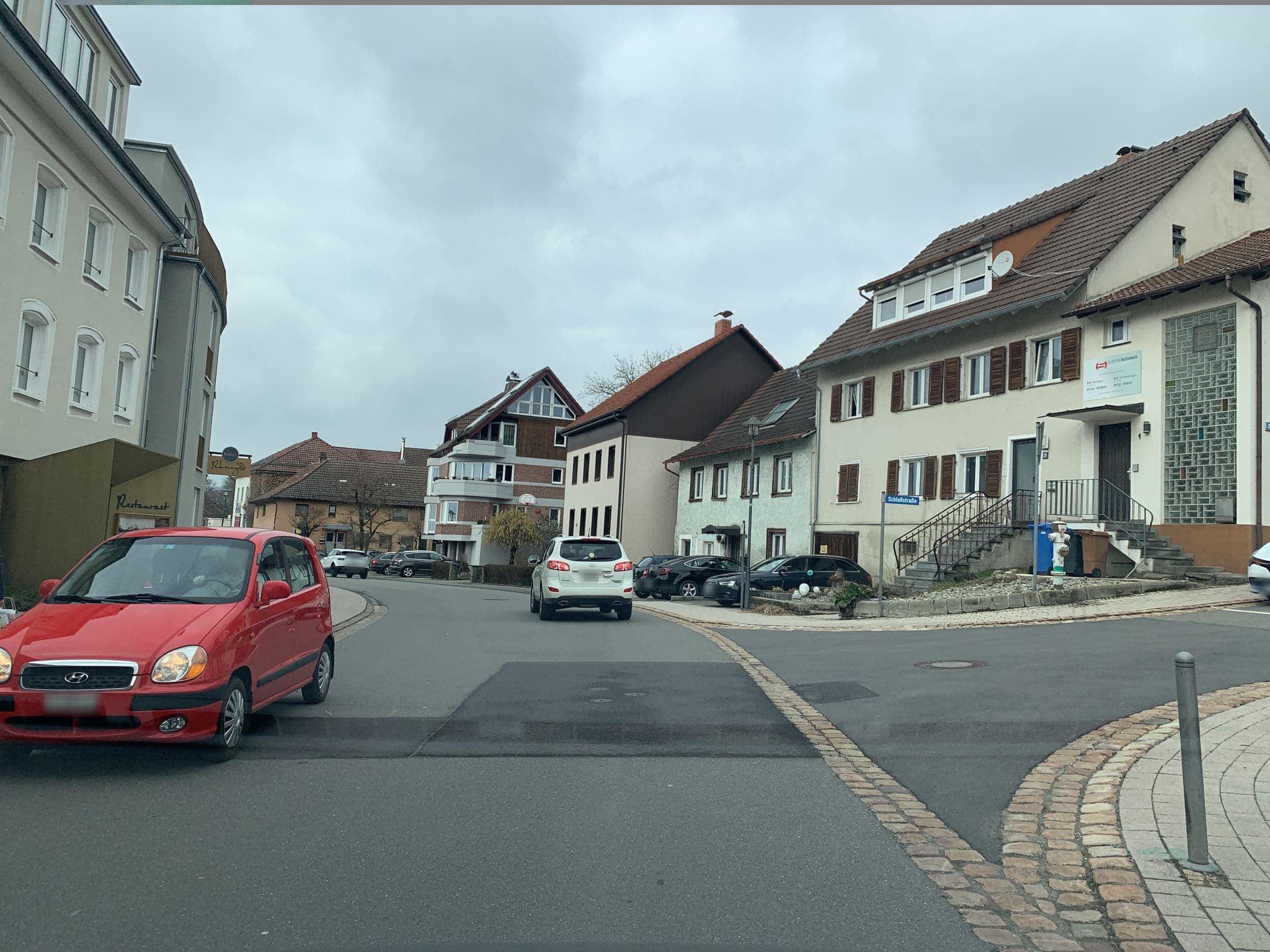 Street view near Hotel Rheingold, Gailingen — © canadarunner (CC BY-SA · Mapillary)