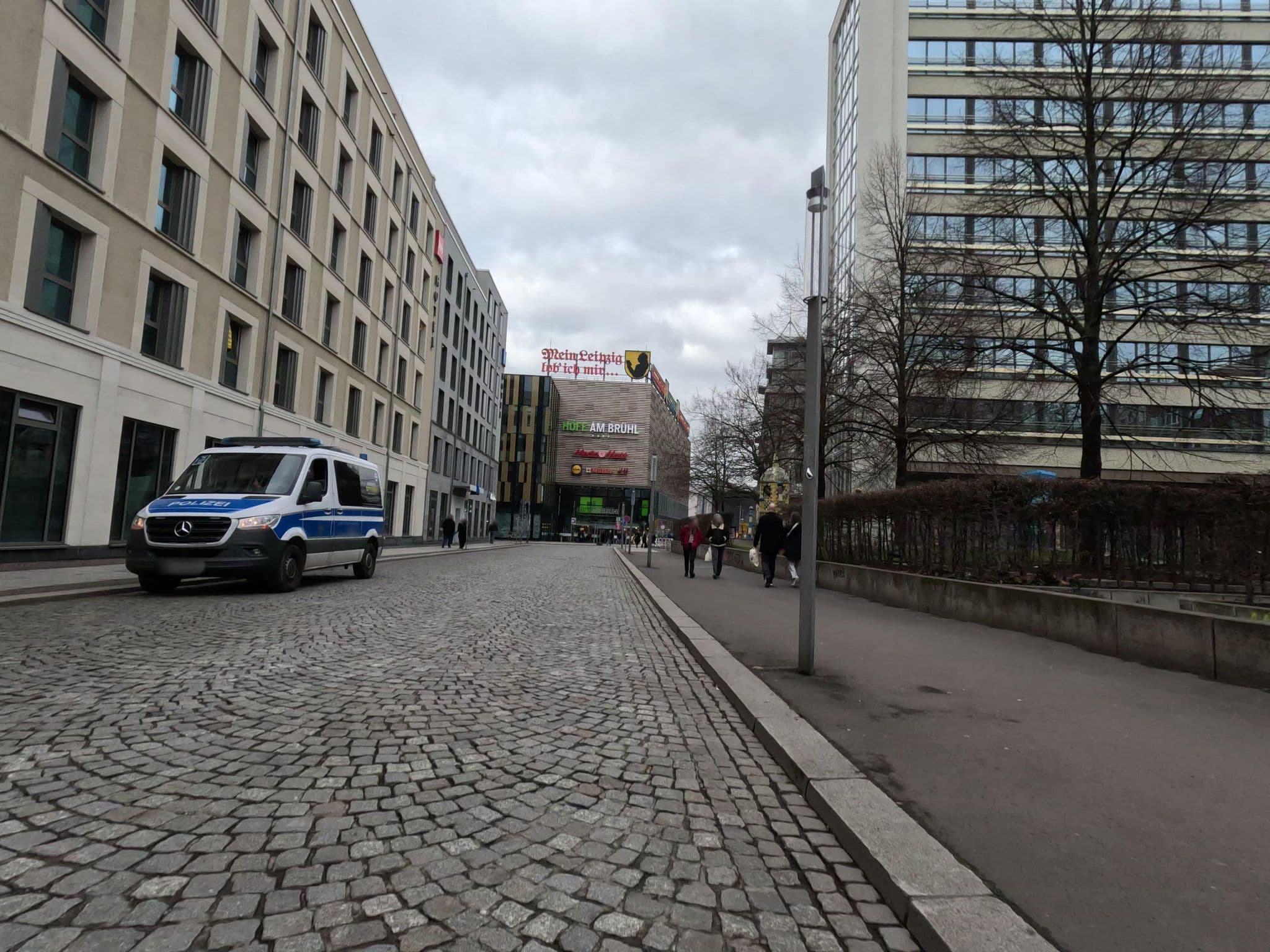 Street view near ibis Leipzig City, Leipzig — © kopra (CC BY-SA · Mapillary)