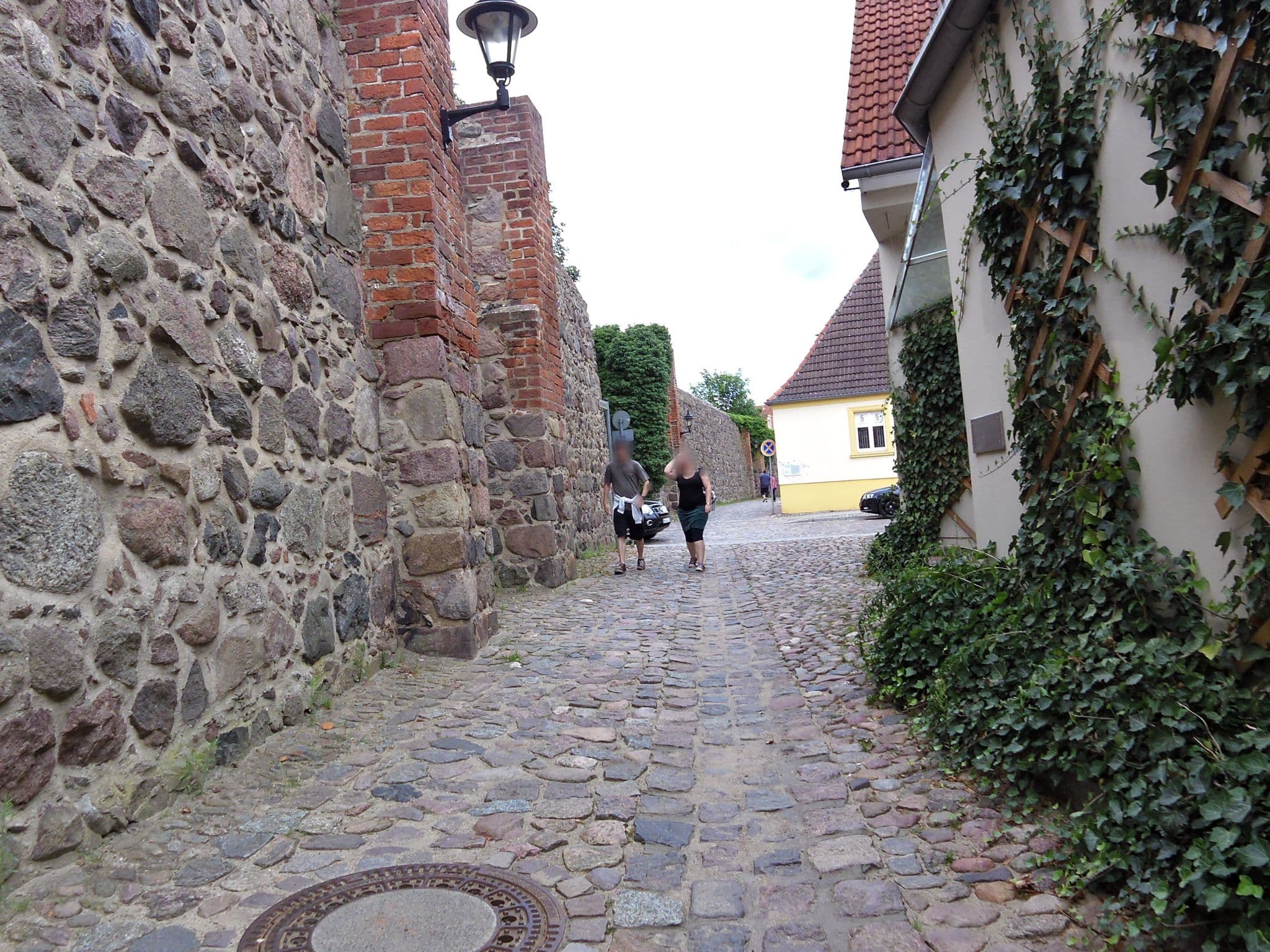 Street view near Ferienwohnung Löffler, Templin — © zoegglmeyr (CC BY-SA · Mapillary)