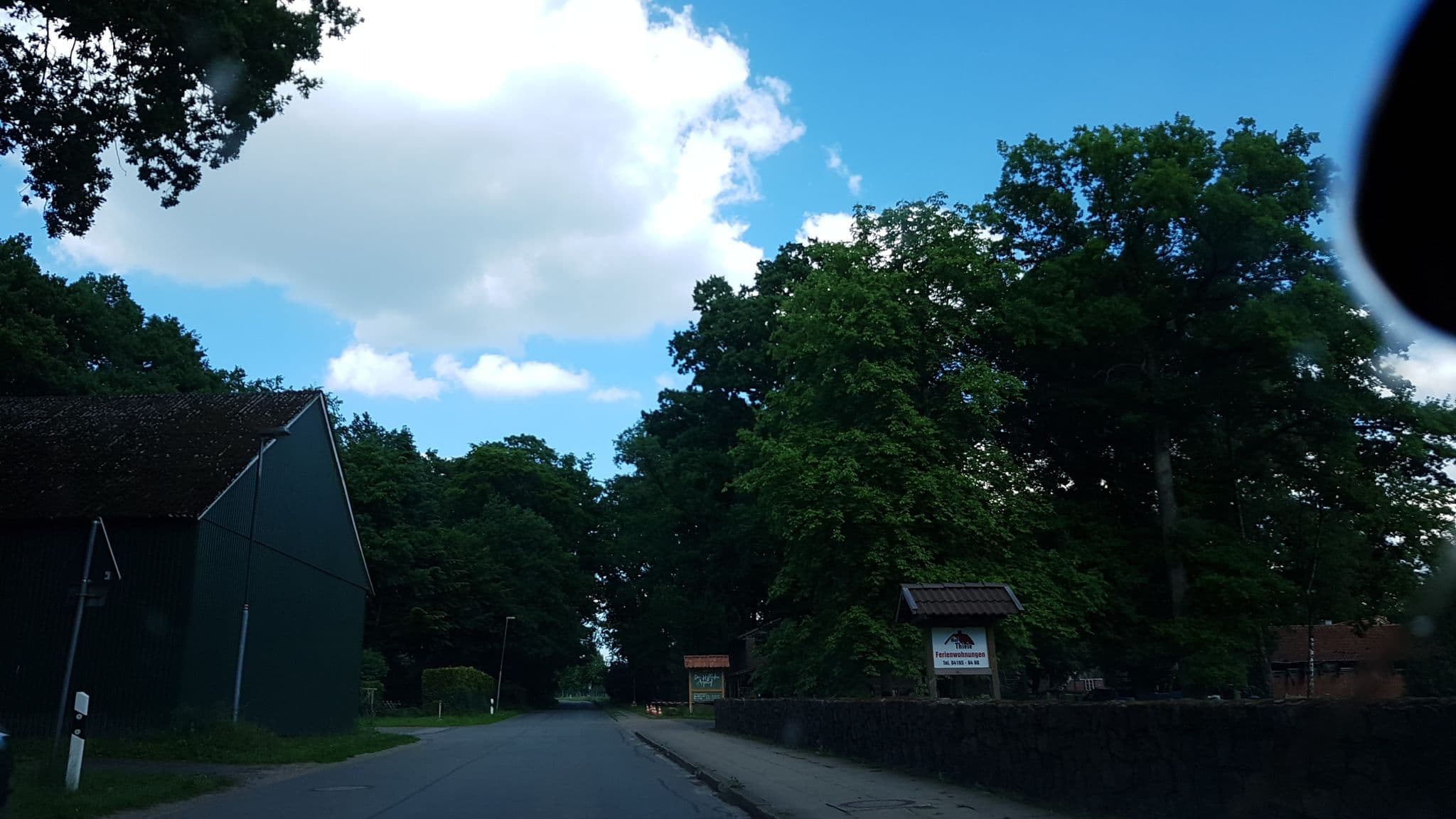Street view near Ferienwohnung Hof Thiele, Wenzendorf — © elgaard (CC BY-SA · Mapillary)