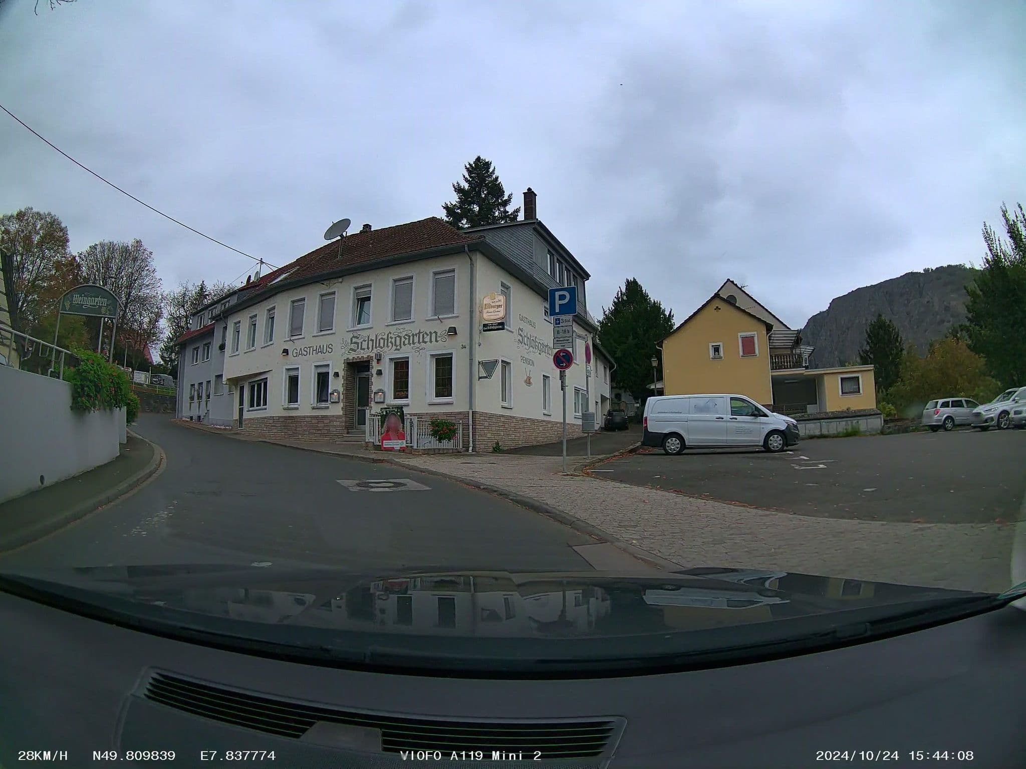 Street view near Landgasthaus "Zum Schloßgarten", Bad Münster am Stein-Ebernburg — © soulcover (CC BY-SA · Mapillary)