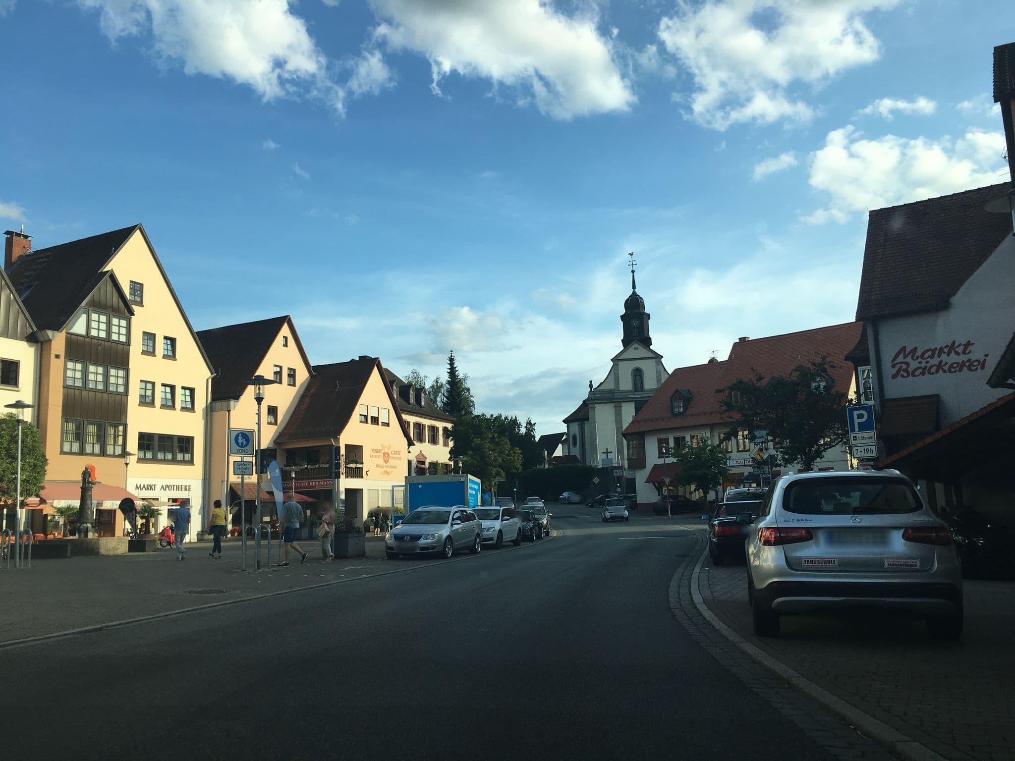 Street view near Landhotel Ölmühle, Mömbris — © rjrrjr3 (CC BY-SA · Mapillary)