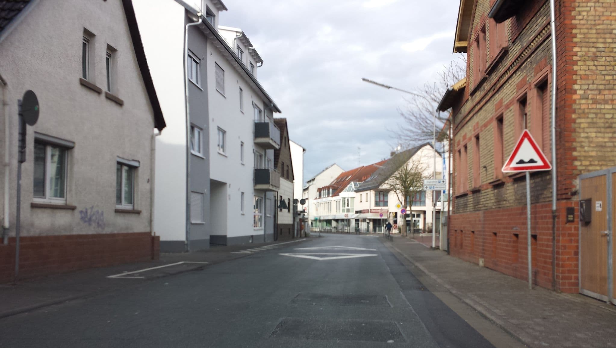Street view near Hotel Garni Linnert, Weiterstadt — © wegavision (CC BY-SA · Mapillary)