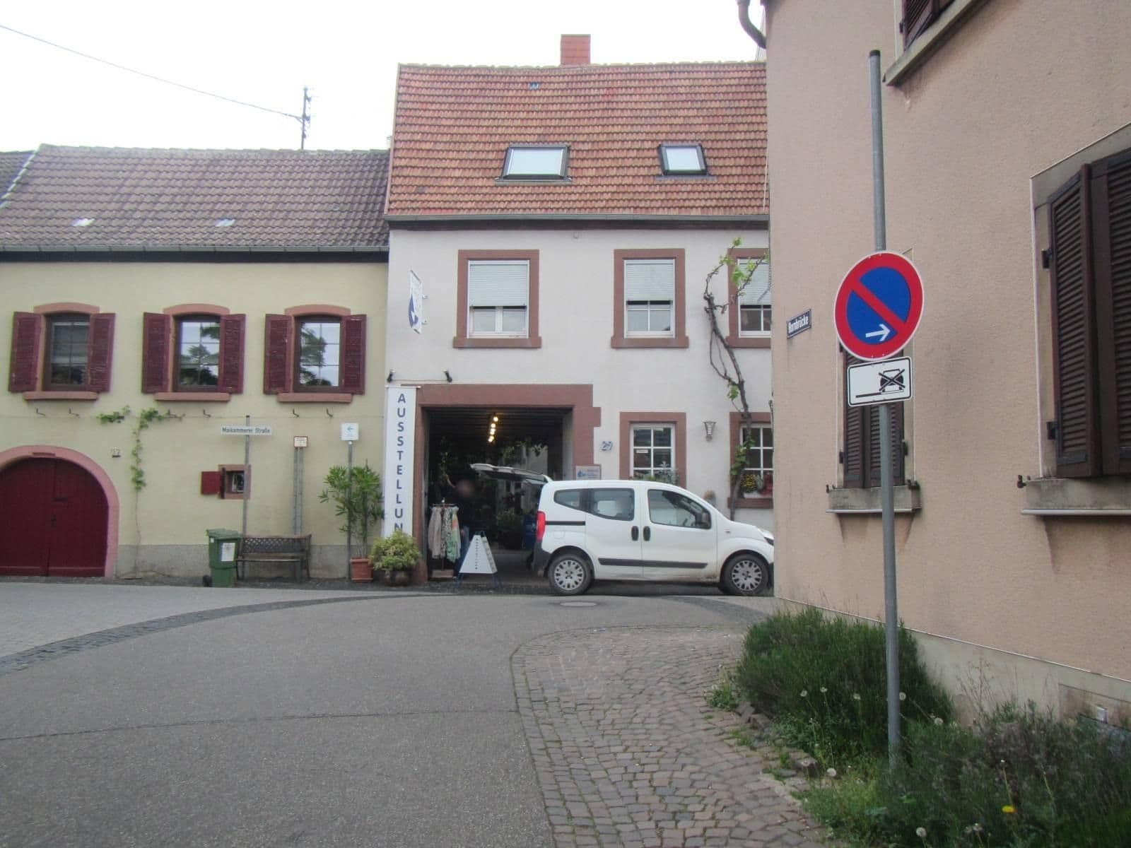 Street view near Hotel Winzerhof, Sankt Martin — © VIA_TZ (CC BY-SA · Mapillary)