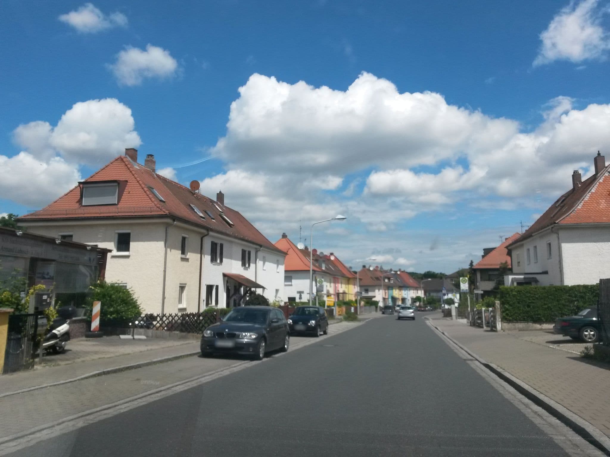 Street view near Hotel Restaurant Adria, Zirndorf — © chri_som (CC BY-SA · Mapillary)