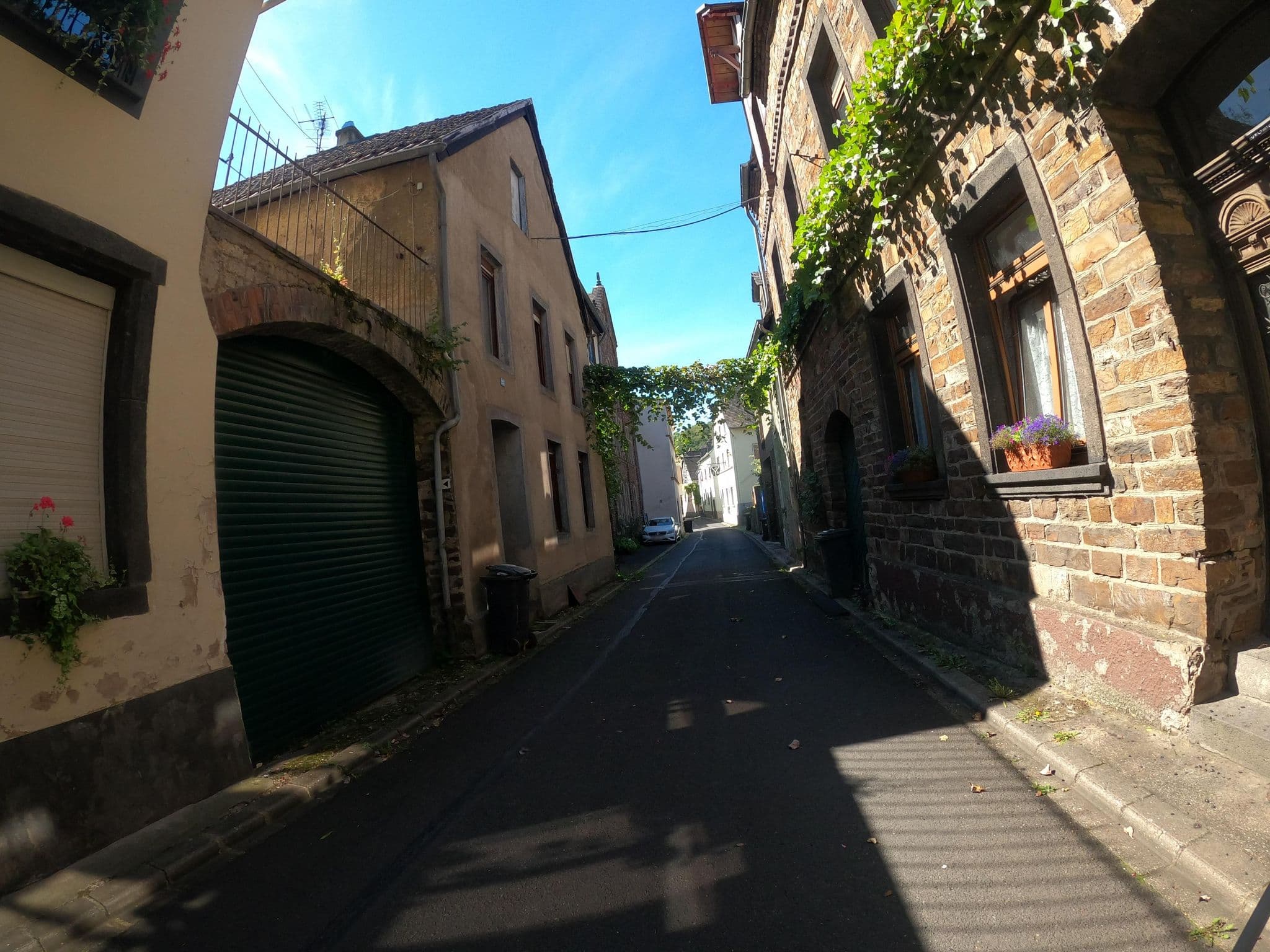 Street view near Witt´s Home From Home, Dommershausen — © VIA_KK (CC BY-SA · Mapillary)