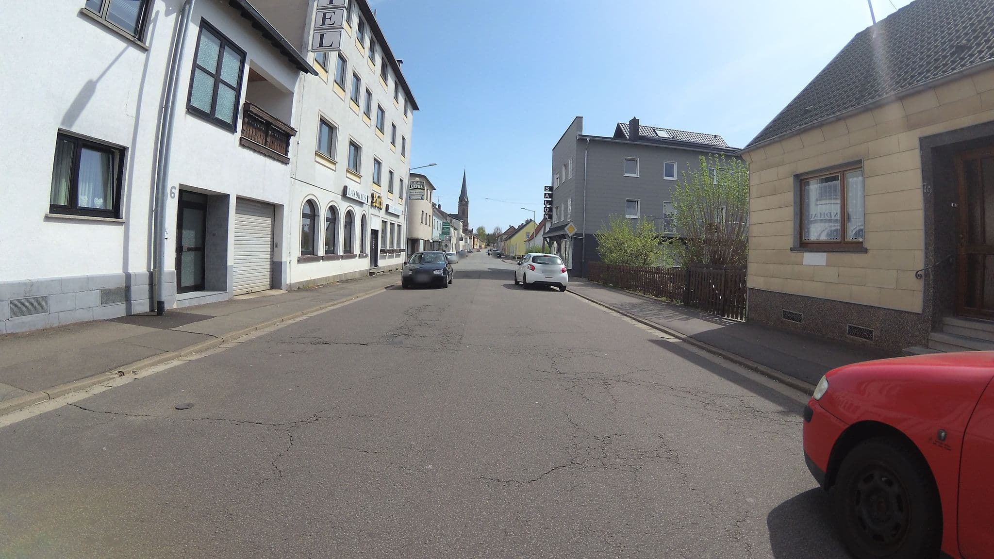 Street view near Landhaus Roth, Homburg — © teddy73 (CC BY-SA · Mapillary)