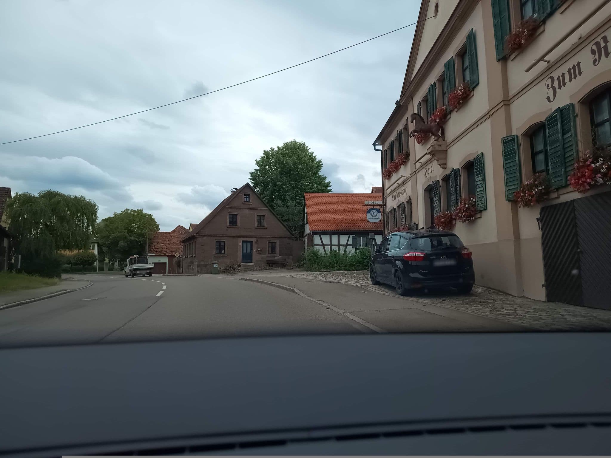 Street view near Zum Ross, Dombühl — © zuse (CC BY-SA · Mapillary)