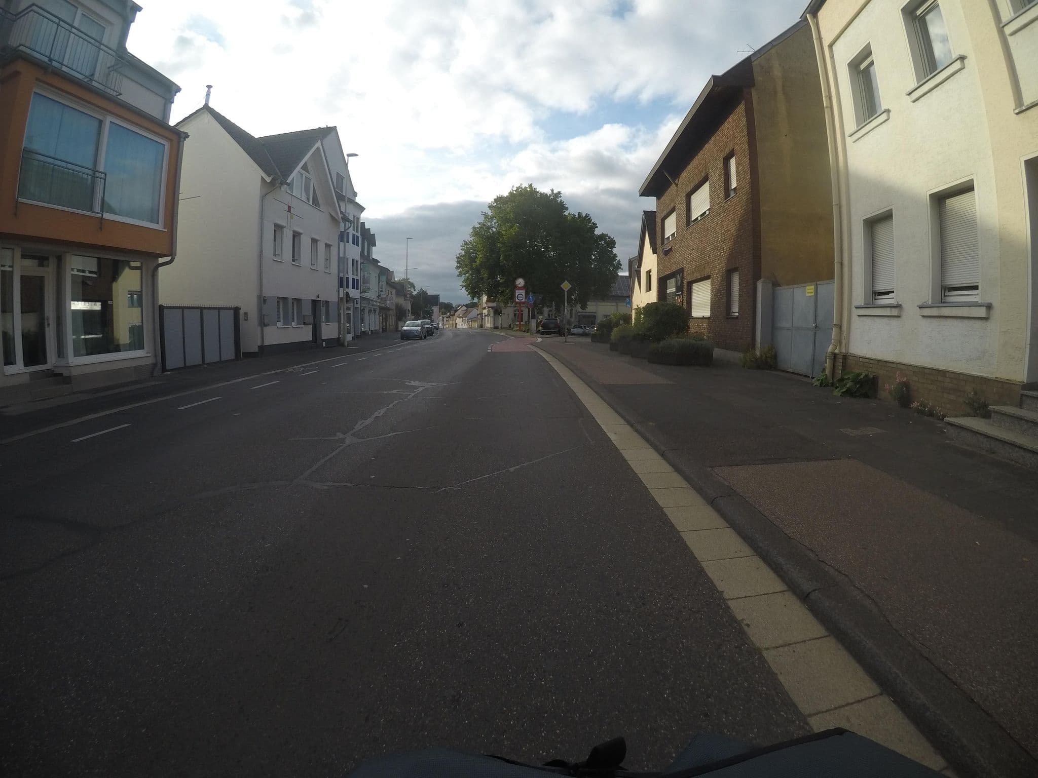 Street view near Boardinghouse K314, Oberkassel — © mfa (CC BY-SA · Mapillary)