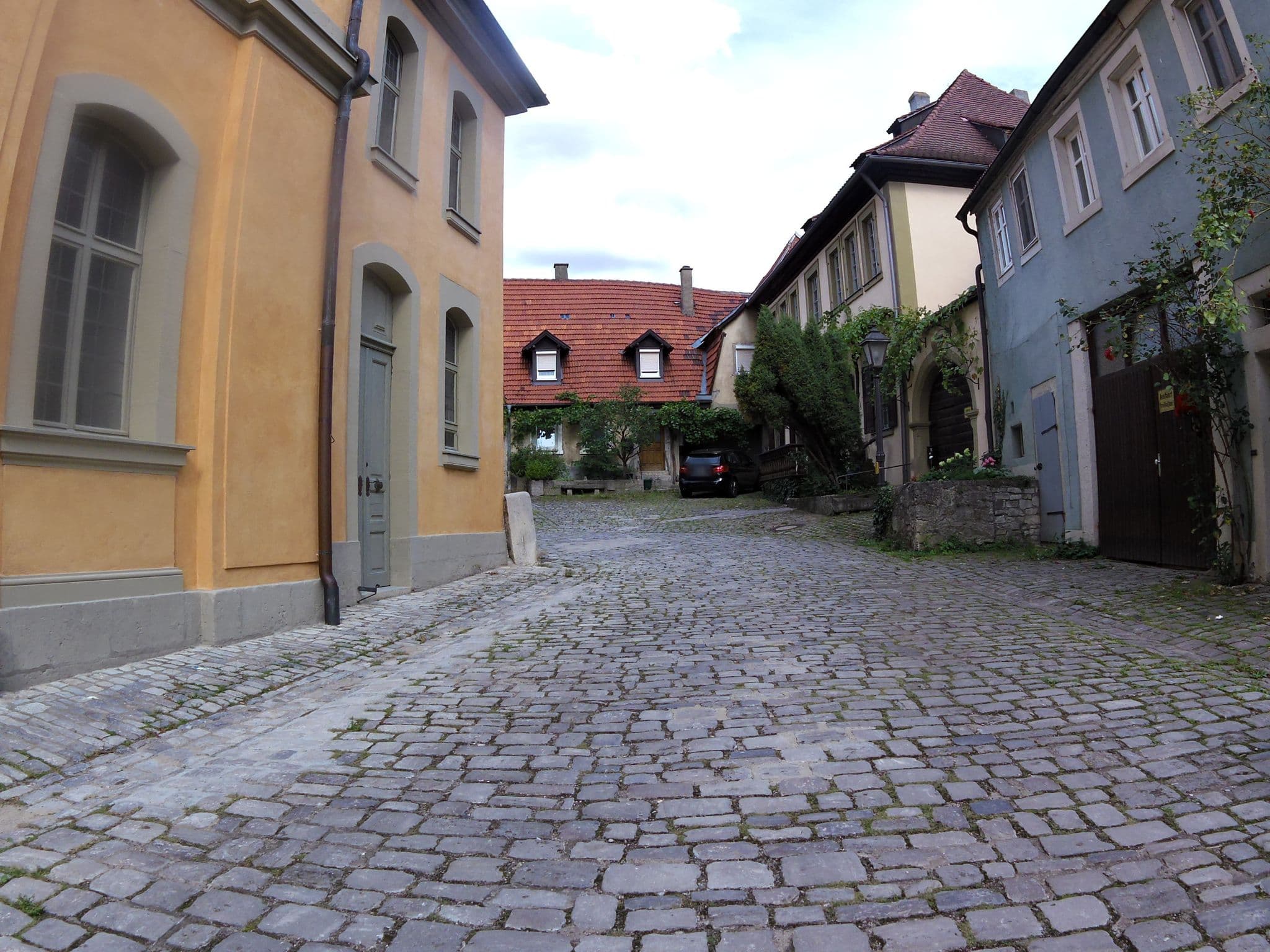 Street view near Ferienwohnung "Alte Schule", Sommerhausen — © zoegglmeyr (CC BY-SA · Mapillary)