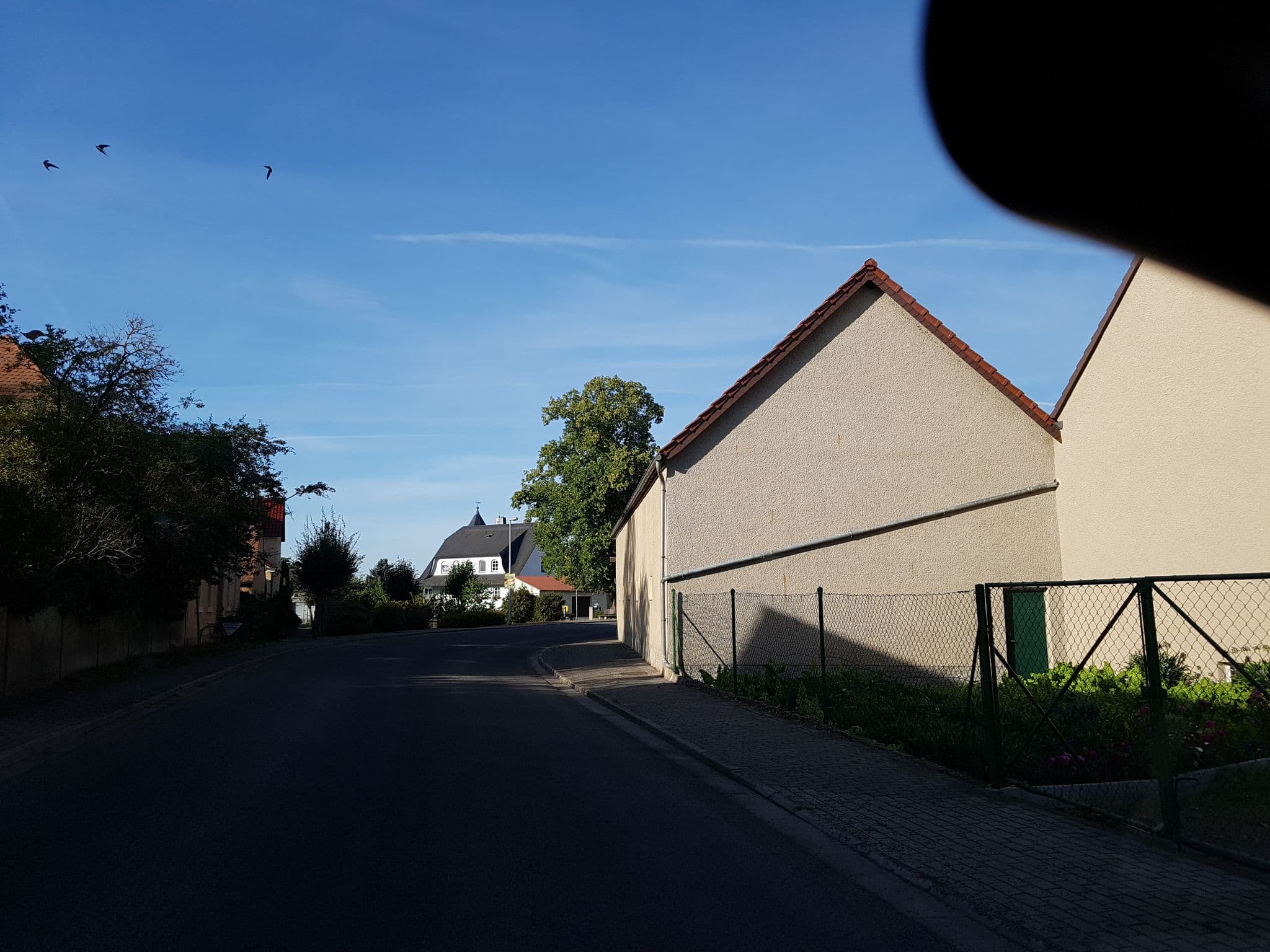 Street view near Ferienwohung Altes Pfarrhaus, Elsterwerda — © dsmm (CC BY-SA · Mapillary)