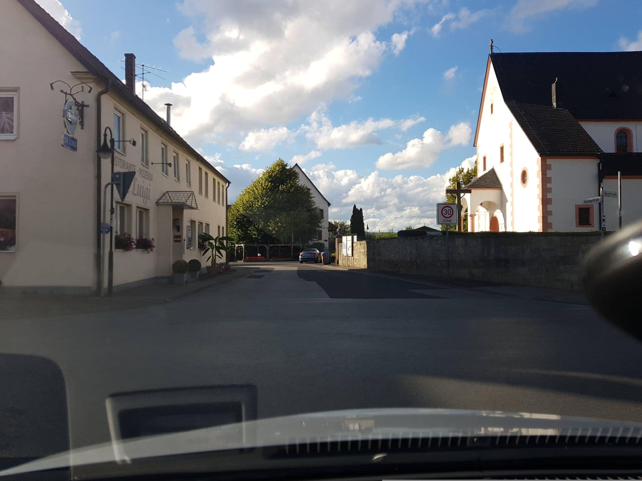 Street view near Pension Goeppner, Salz — © BerndGo64 (CC BY-SA · Mapillary)