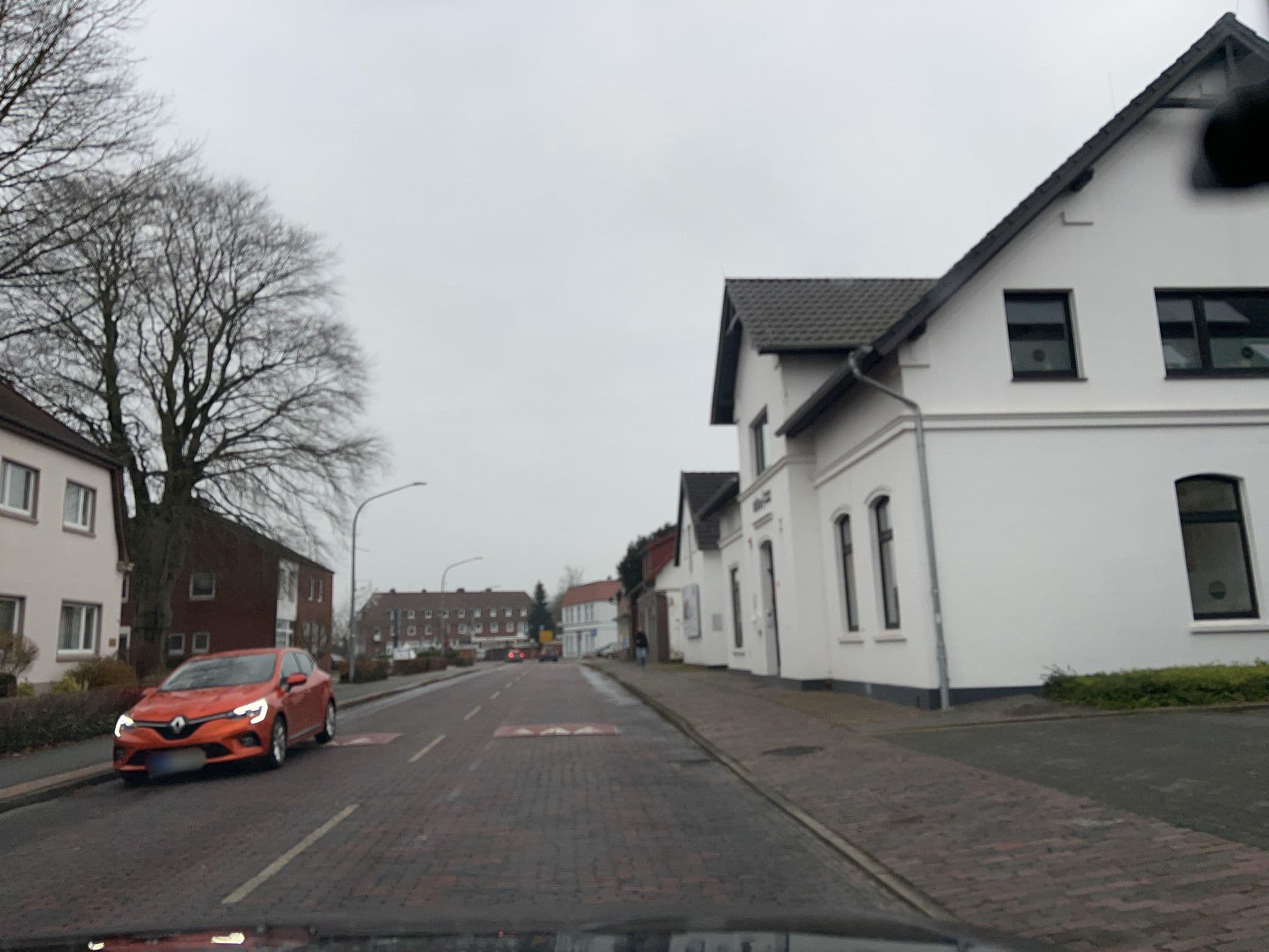 Street view near Ferienwohnung an der Urwaldstraße, Bockhorn — © Isilcalgan (CC BY-SA · Mapillary)