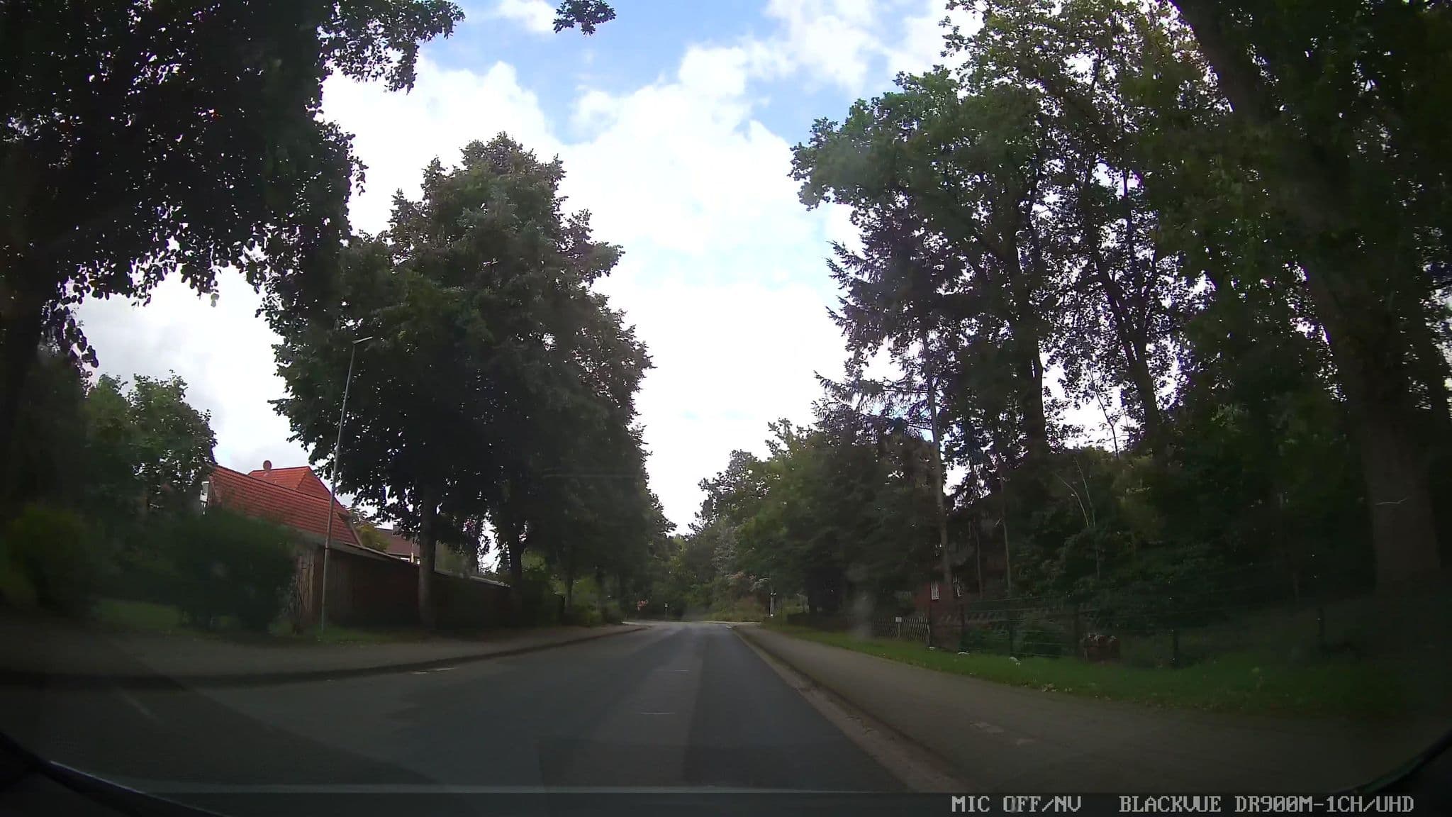 Street view near Heidehof Auenland, Wietzendorf — © chuck (CC BY-SA · Mapillary)