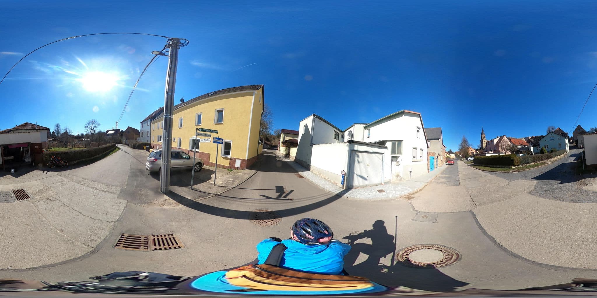 Street view near Pilgerhaus Gusenda, Höhnstedt — © Planungsgesellschaft_RV-K (CC BY-SA · Mapillary)