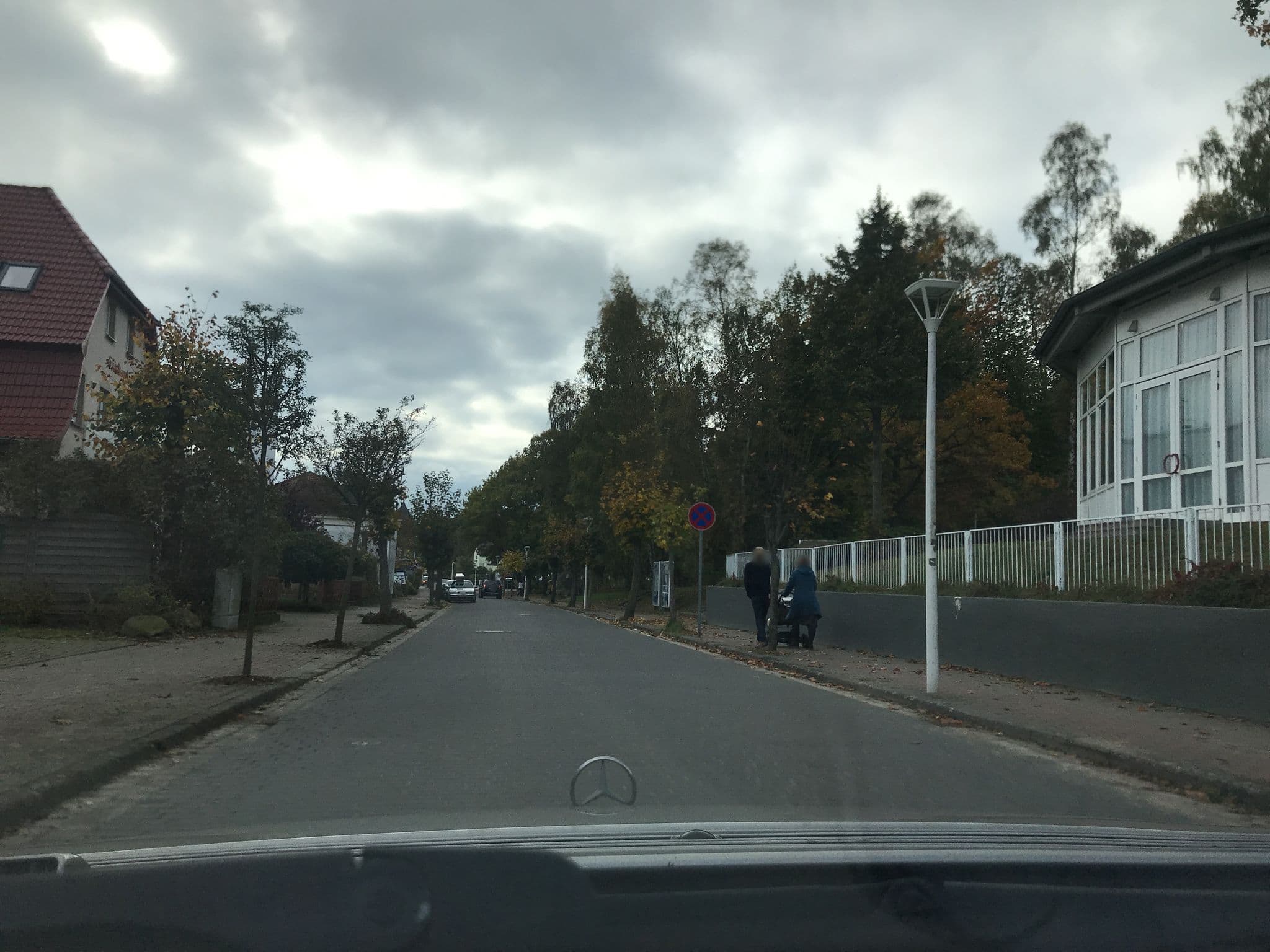 Street view near Villa Victoria, Loddin — © saschahaberkorn (CC BY-SA · Mapillary)