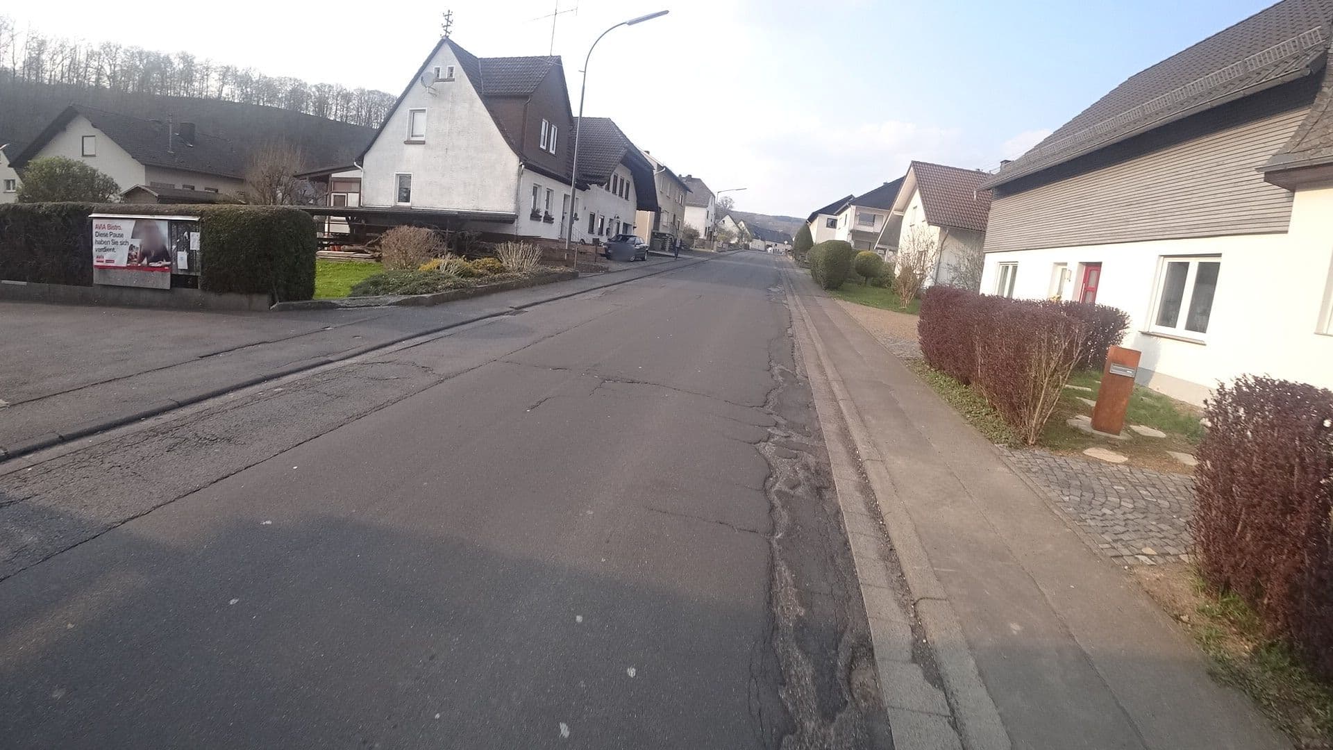 Street view near Haus Willibalds, Nister — © michellefritz (CC BY-SA · Mapillary)