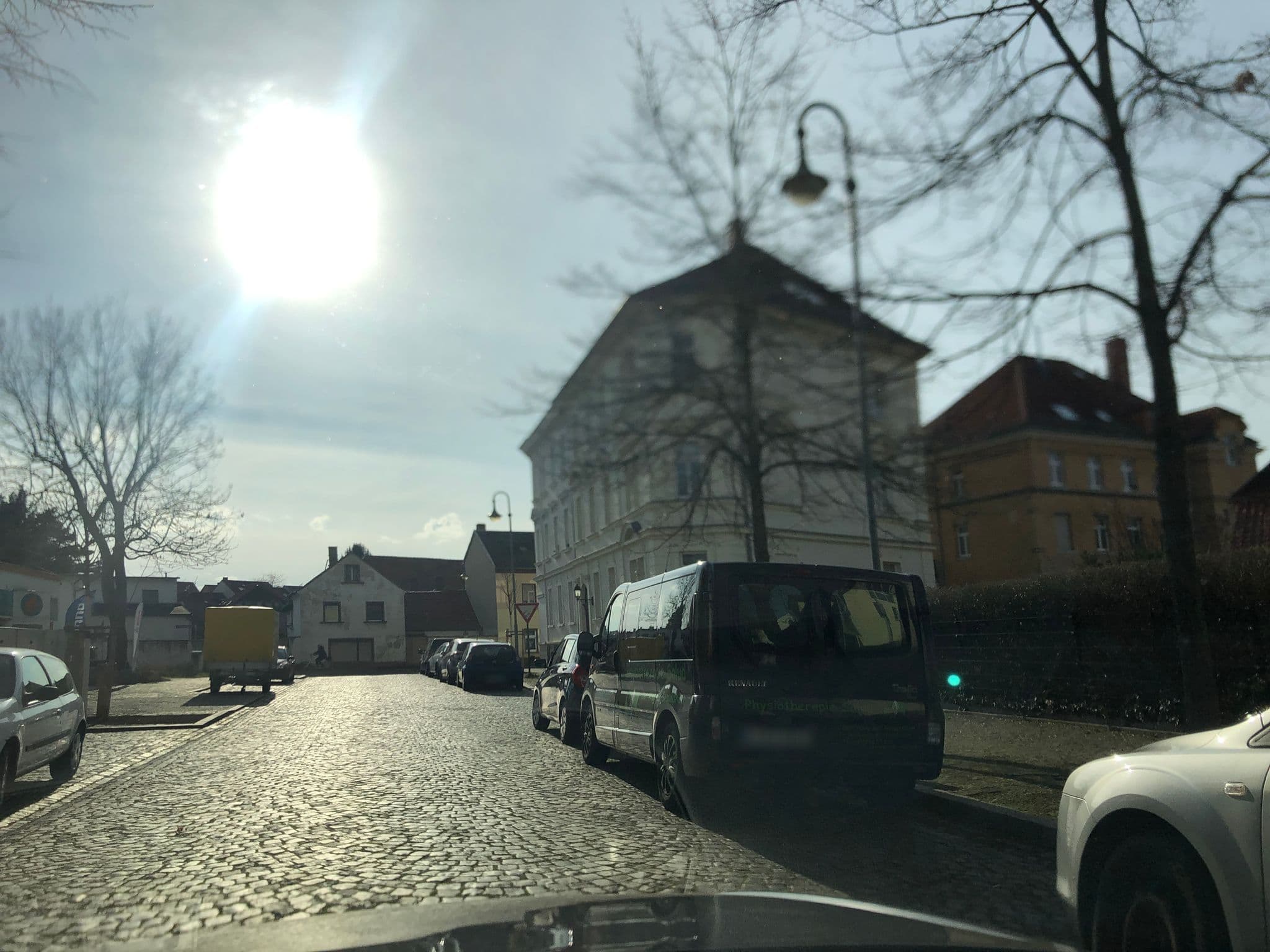 Street view near Pension Geistert, Großpösna — © grenzland (CC BY-SA · Mapillary)