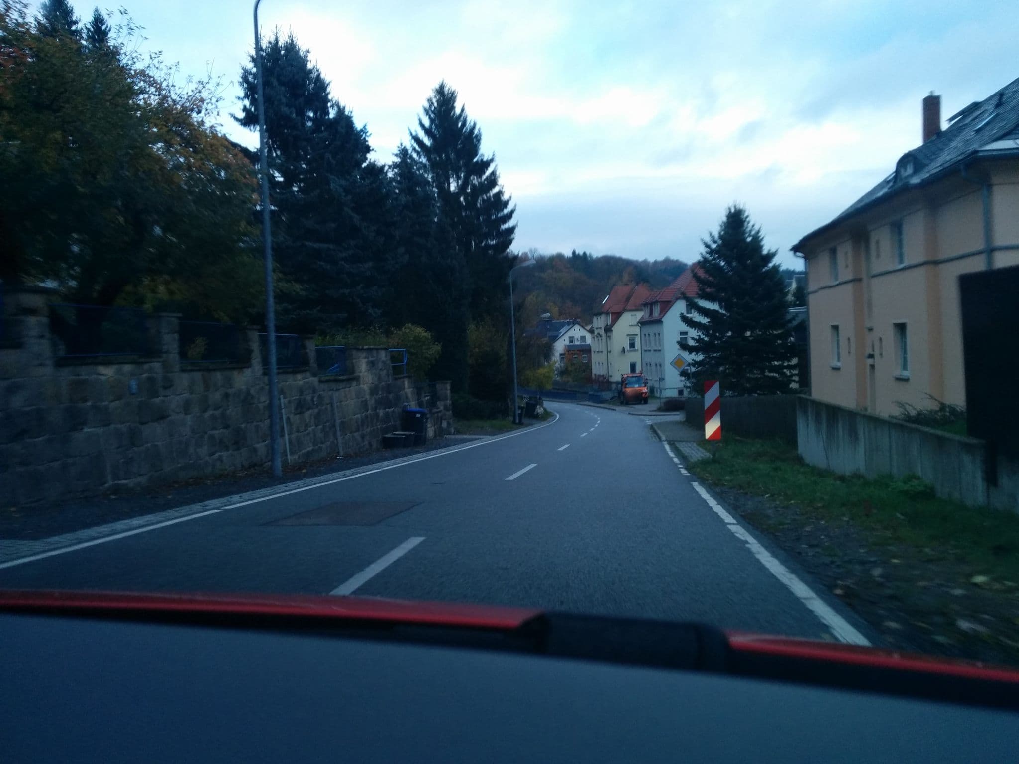 Street view near Ferienwohnung Familie Schmidt, Glashütte — © blaueled (CC BY-SA · Mapillary)