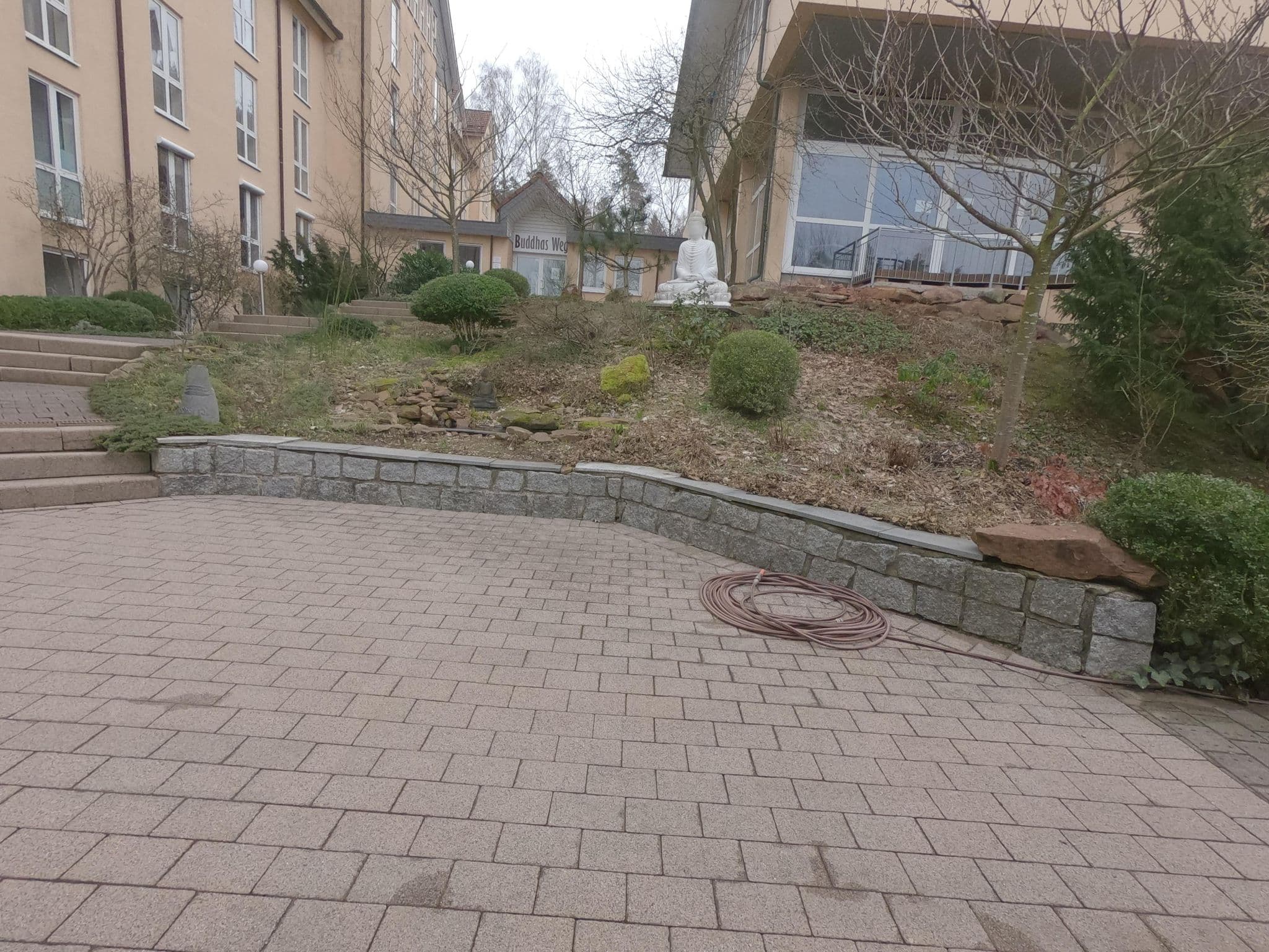 Street view near Gästehaus Buddhas Weg, Unter-Abtsteinach — © frankvival (CC BY-SA · Mapillary)