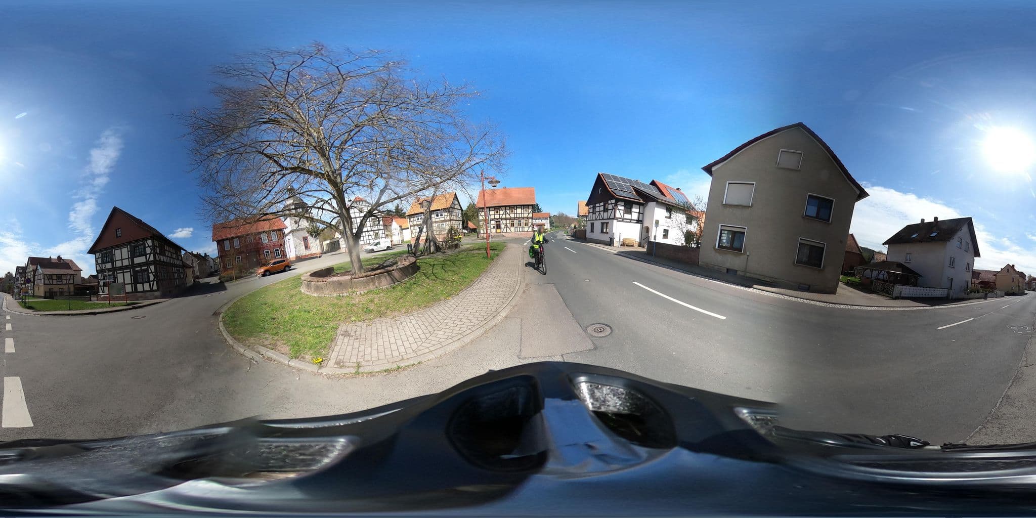 Street view near Altes Pfarrhaus Neustädt, Gerstungen — © Mobilitaetswerk (CC BY-SA · Mapillary)
