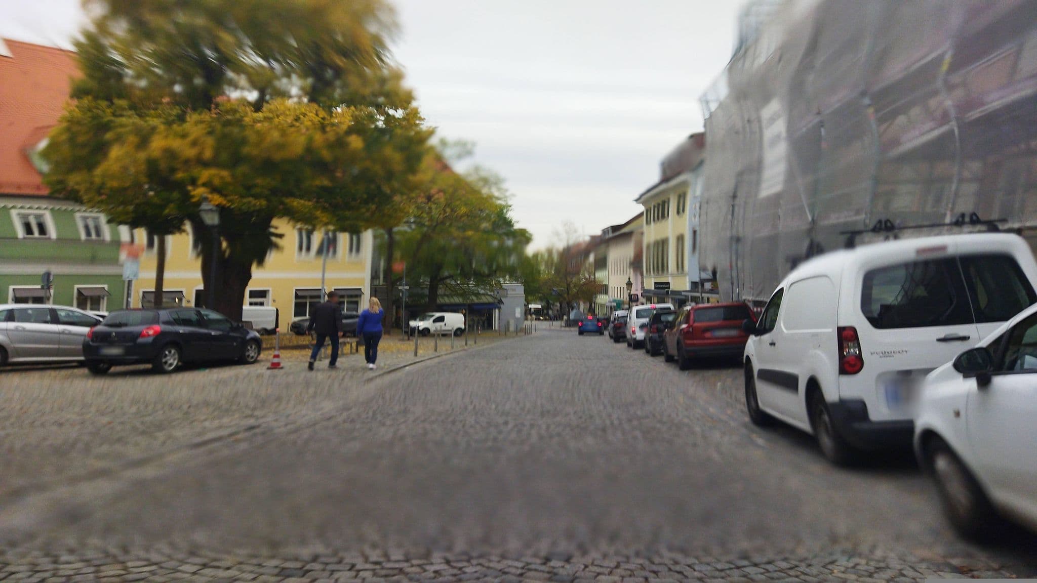 Street view near Limehome Dachau, Dachau — © changchun1 (CC BY-SA · Mapillary)