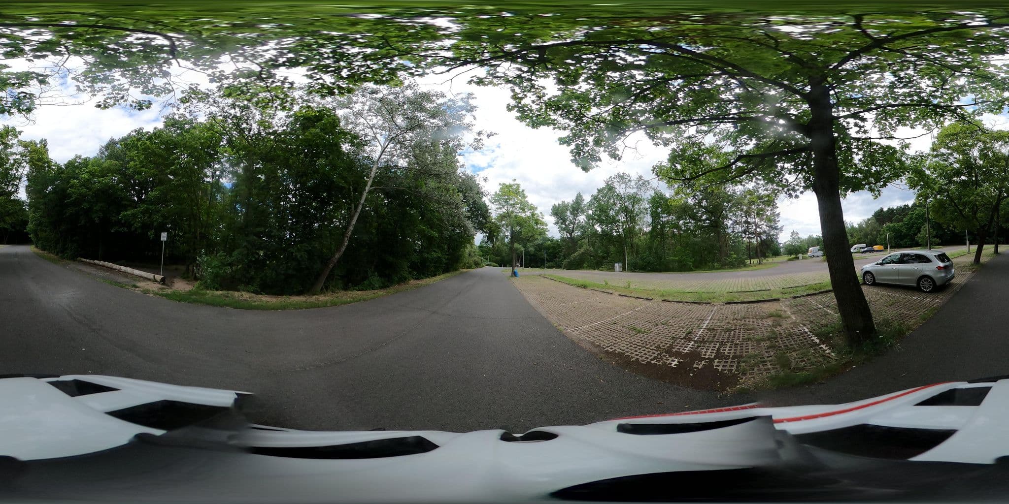 Street view near Inselbad in Eisenhüttenstadt, Eisenhüttenstadt — © Oderradler (CC BY-SA · Mapillary)