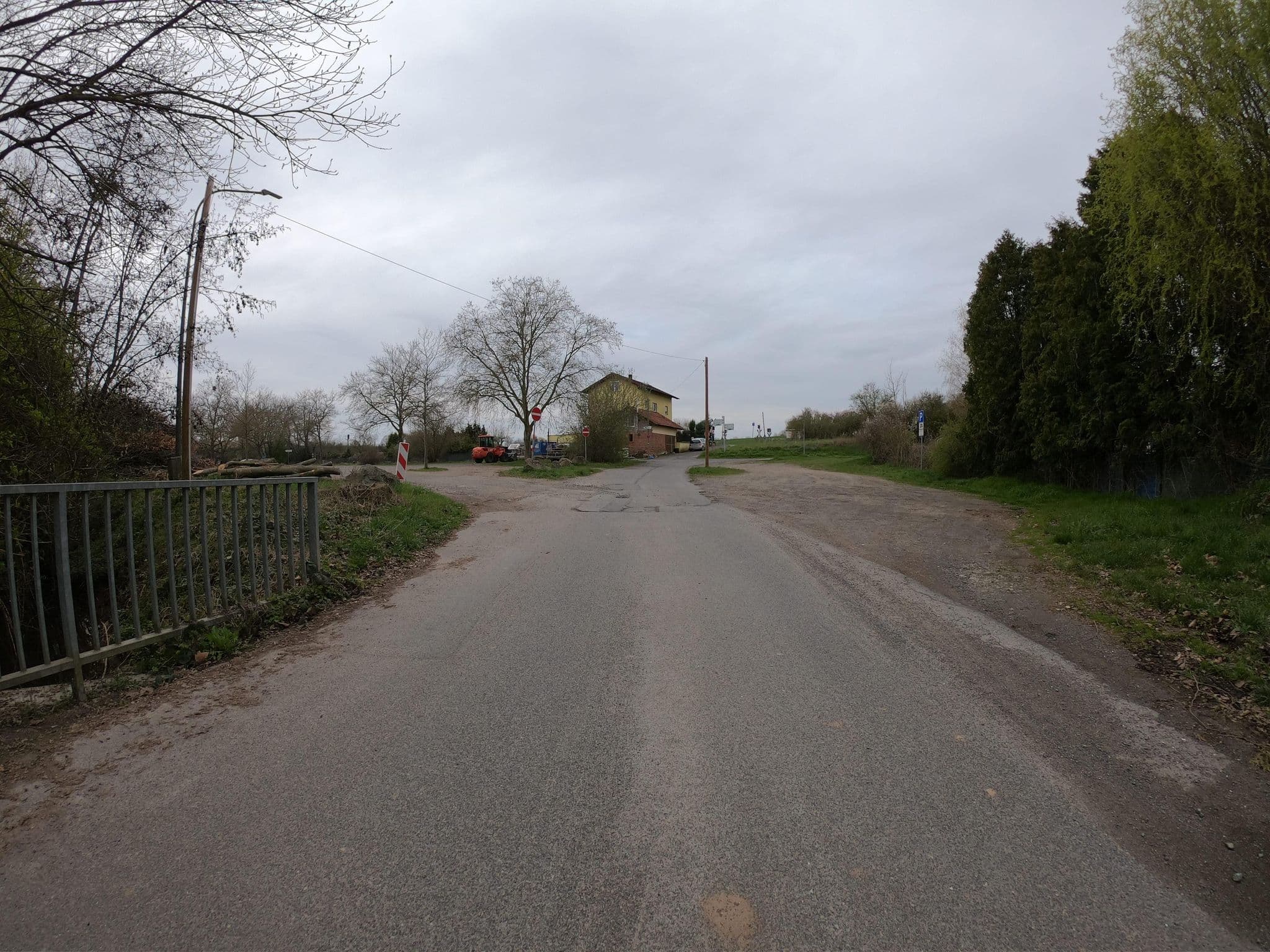 Street view near Wohnmobilstellplatz Groß-Umstadt, Groß-Umstadt — © tmka (CC BY-SA · Mapillary)