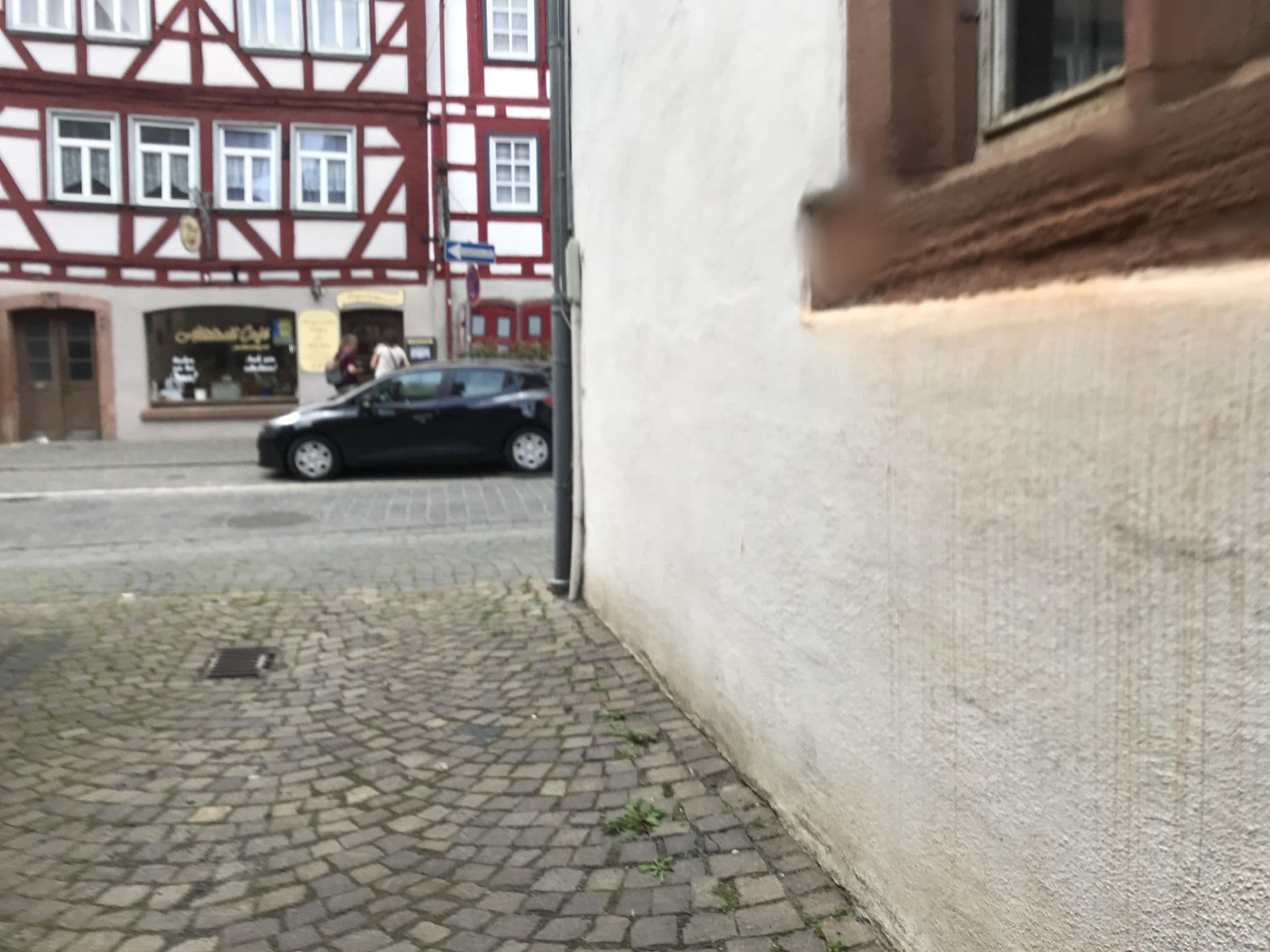 Street view near Hotel Bleffe, Büdingen — © troher15 (CC BY-SA · Mapillary)