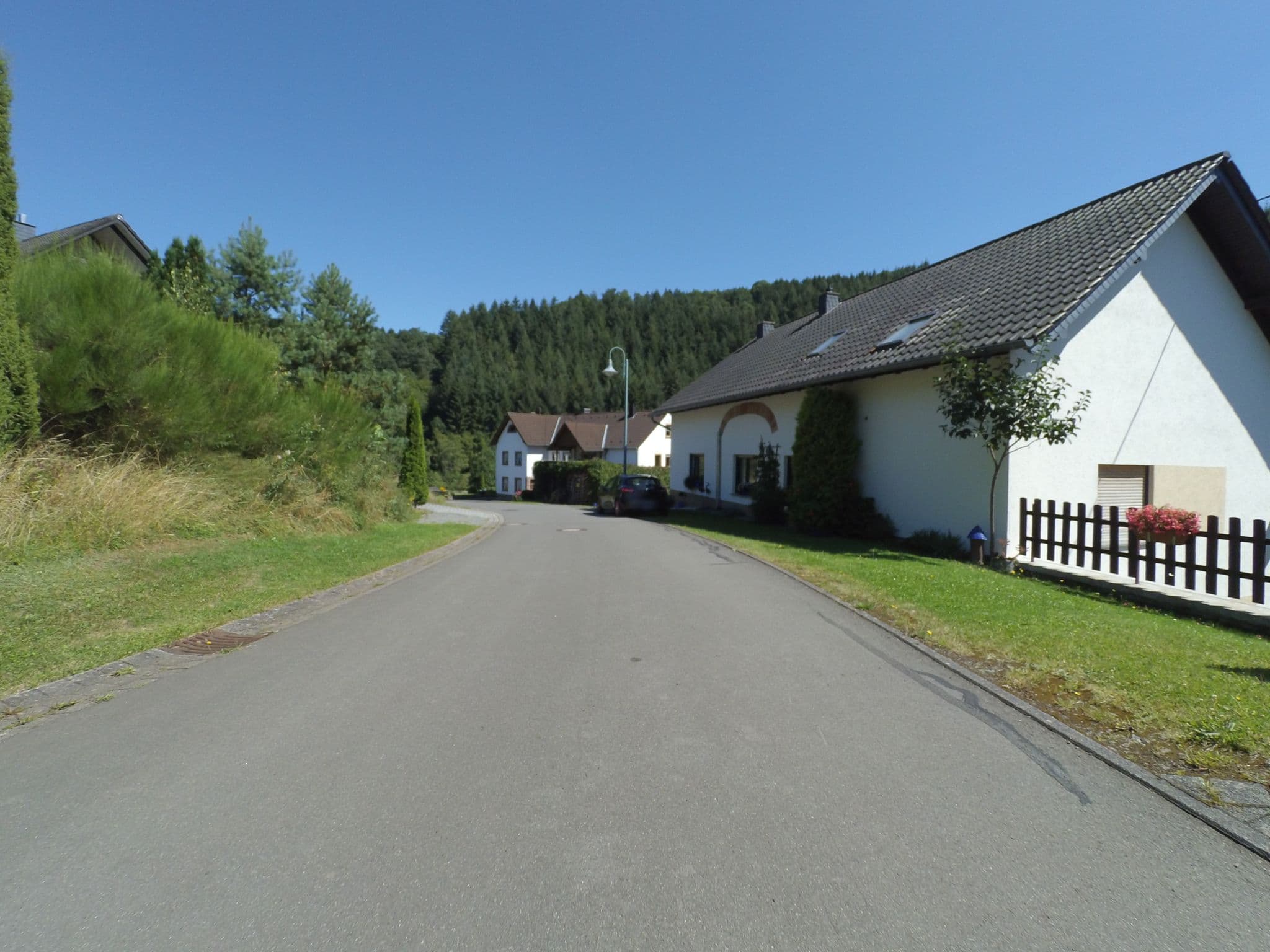 Street view near Hunz, Üdersdorf — © peewee32 (CC BY-SA · Mapillary)