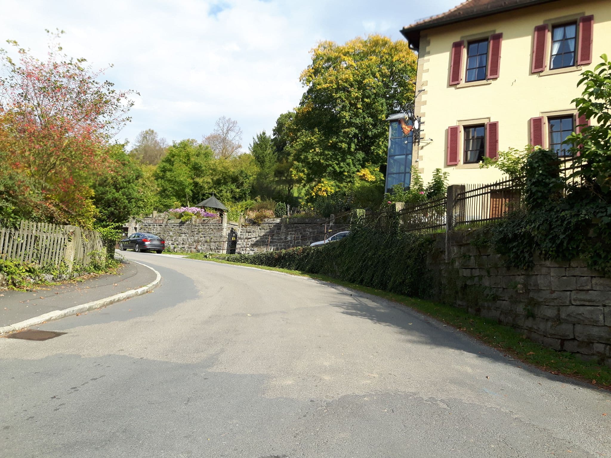 Street view near Gasthof zur Post, Jagsthausen — © changchun1 (CC BY-SA · Mapillary)