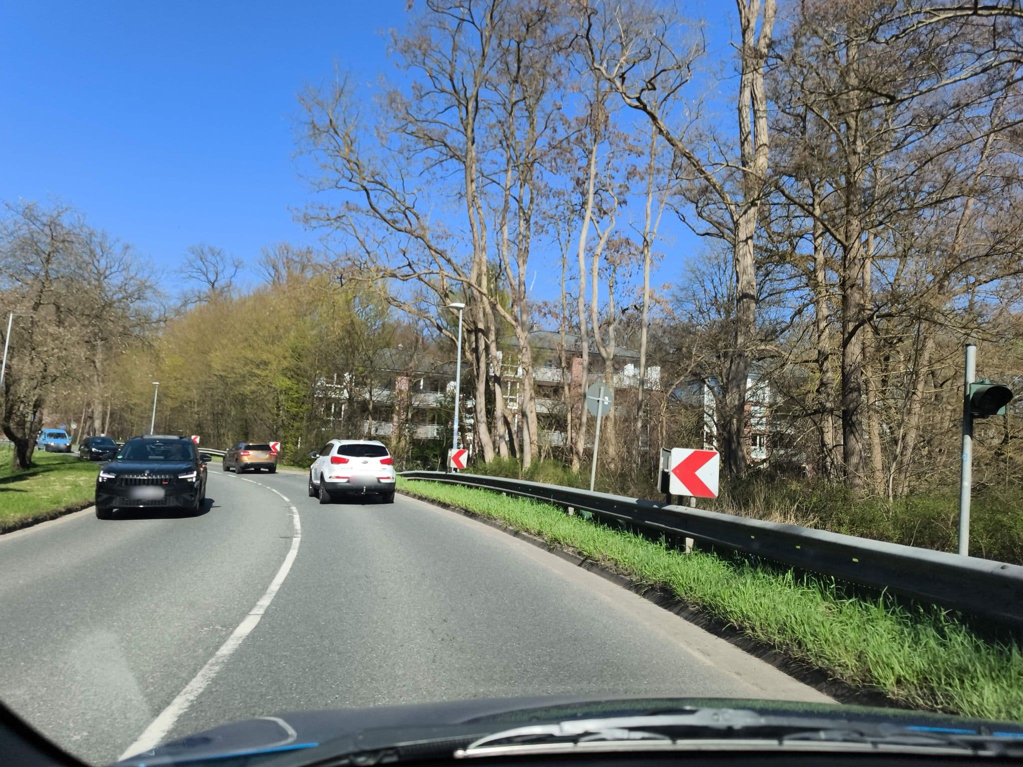 Street view near Hasenburger Brauerei, Lüneburg — © hotteliene (CC BY-SA · Mapillary)