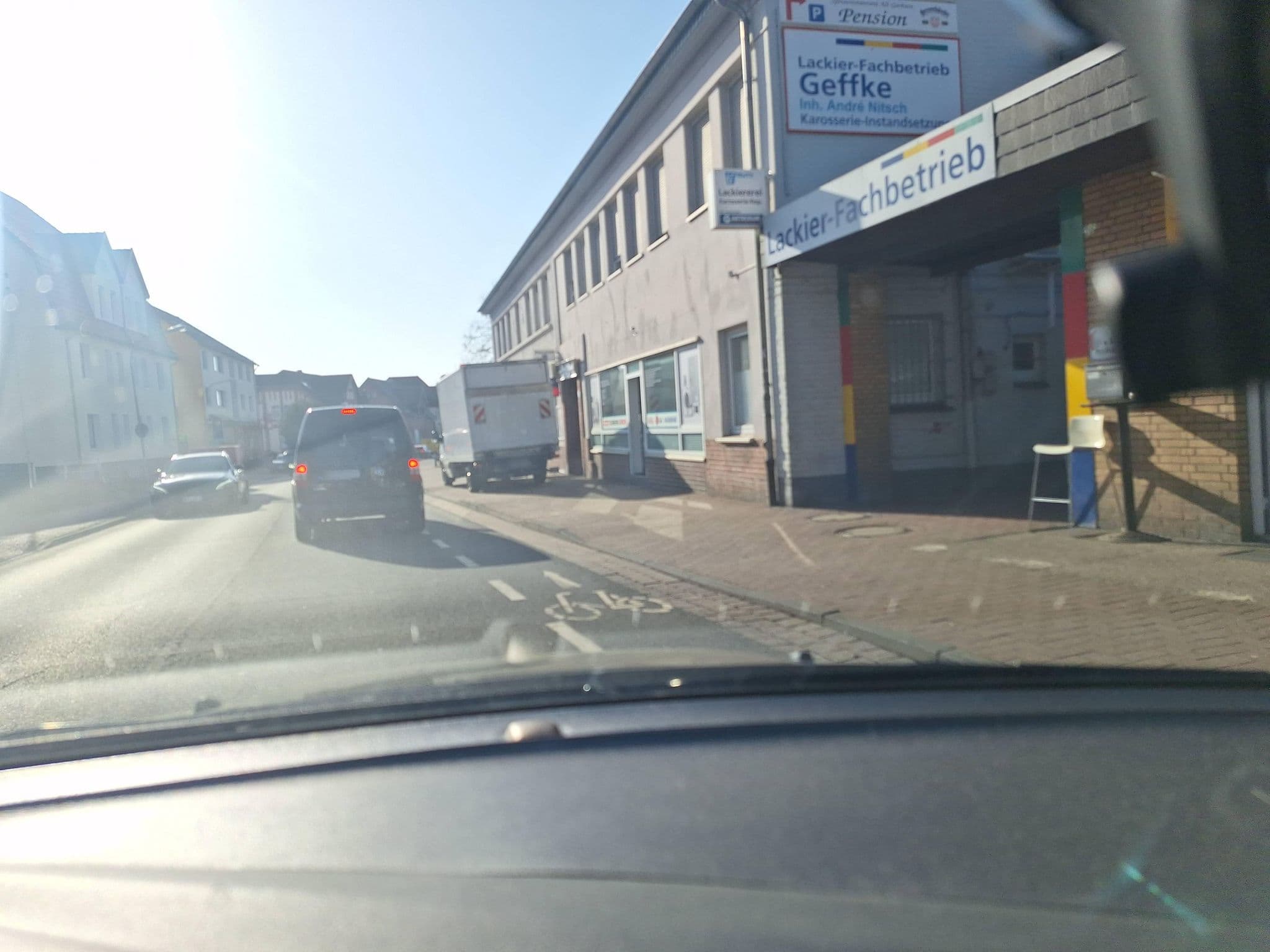 Street view near Alt Garbsen, Garbsen — © Langfahrer (CC BY-SA · Mapillary)