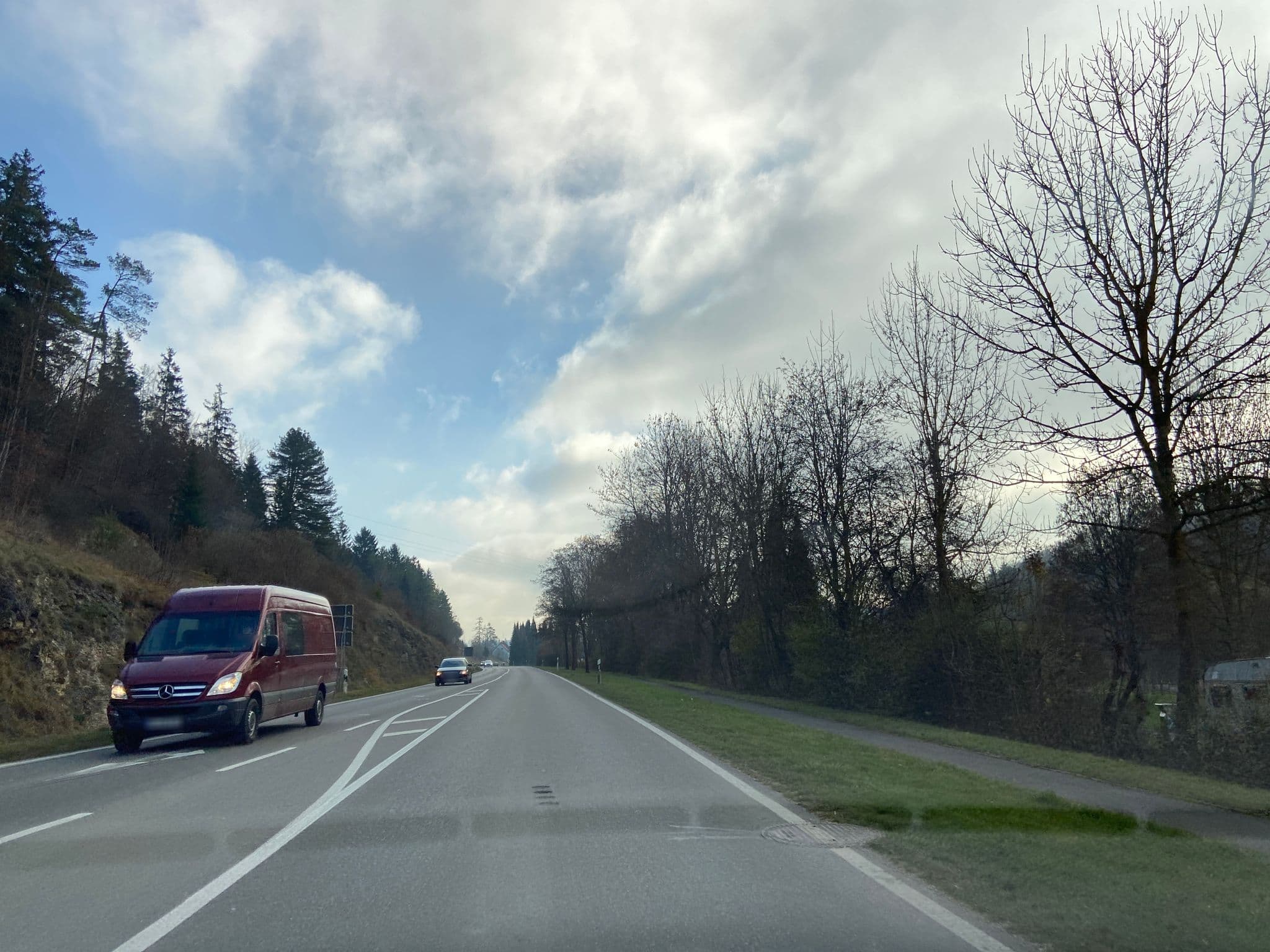Street view near Wohnmobilstellplatz an der Freizeitanlage an der Lauchert, Gammertingen — © googie0815 (CC BY-SA · Mapillary)
