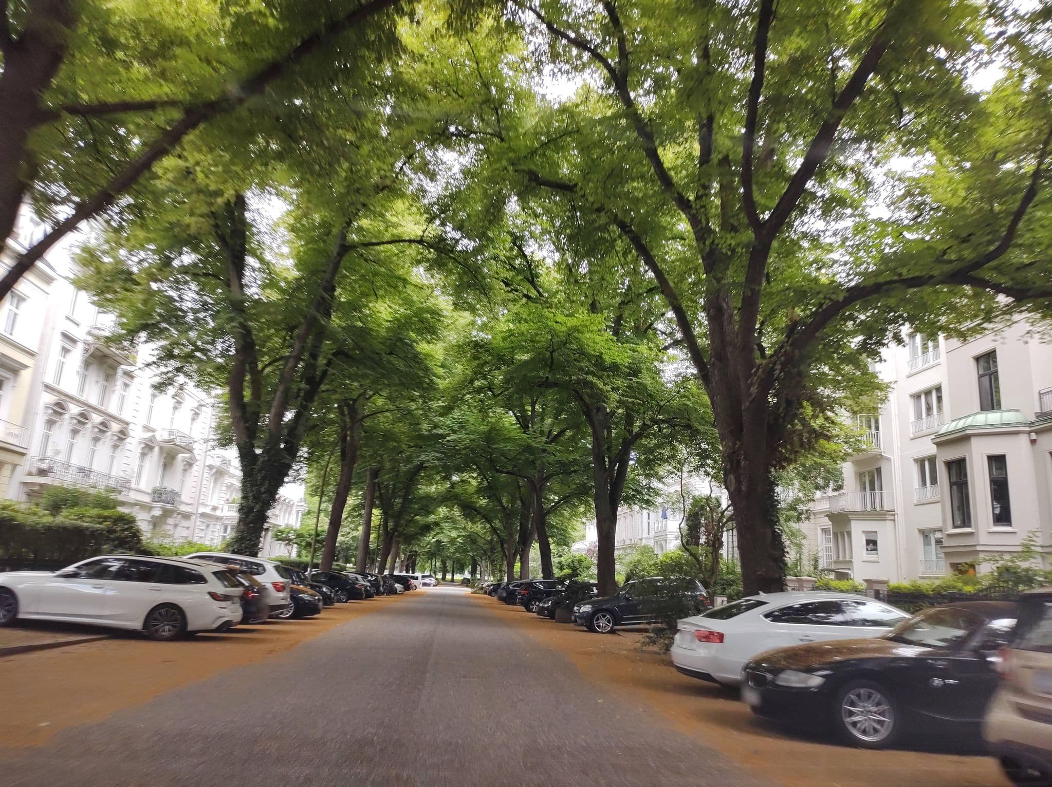 Street view near Hotel Heimhude, Rotherbaum — © thetornado76 (CC BY-SA · Mapillary)
