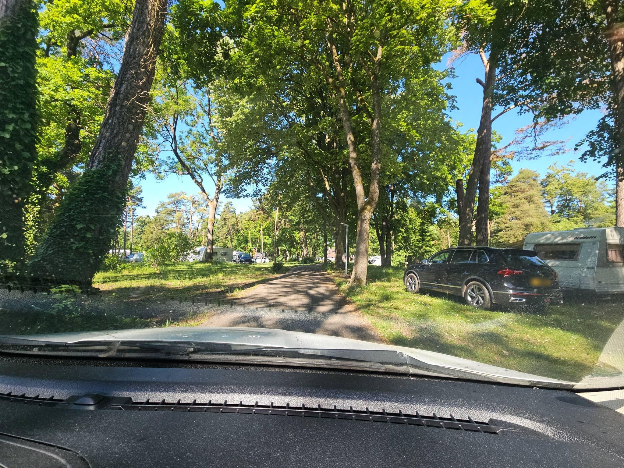 Street view near AZUR Campingpark Ingolstadt am Auwaldsee, Ingolstadt — © harudrei (CC BY-SA · Mapillary)