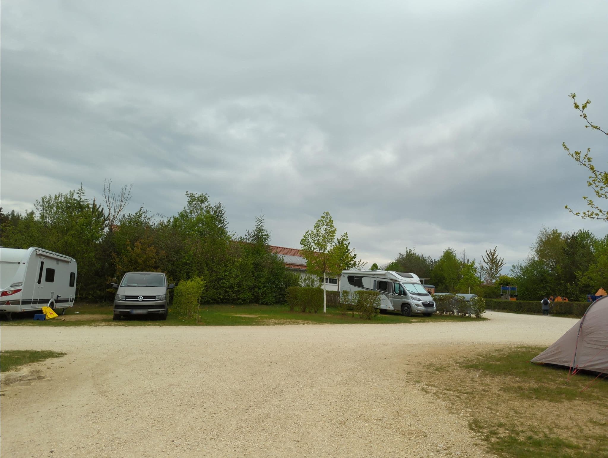Street view near LEGO Feriendorf Camping, Günzburg — © ente (CC BY-SA · Mapillary)