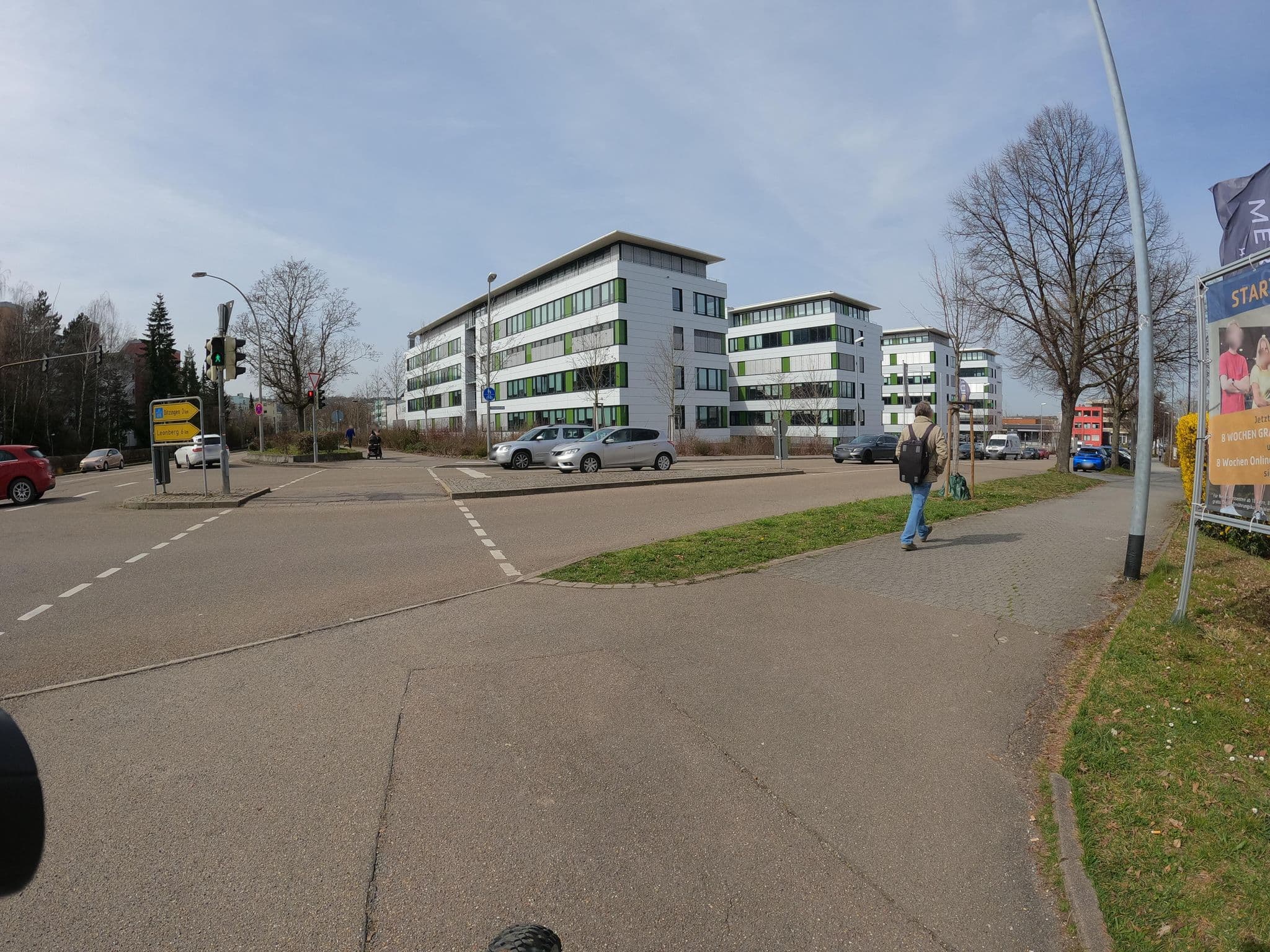 Street view near Mercure Hotel Stuttgart Gerlingen, Gerlingen — © Adi2001 (CC BY-SA · Mapillary)