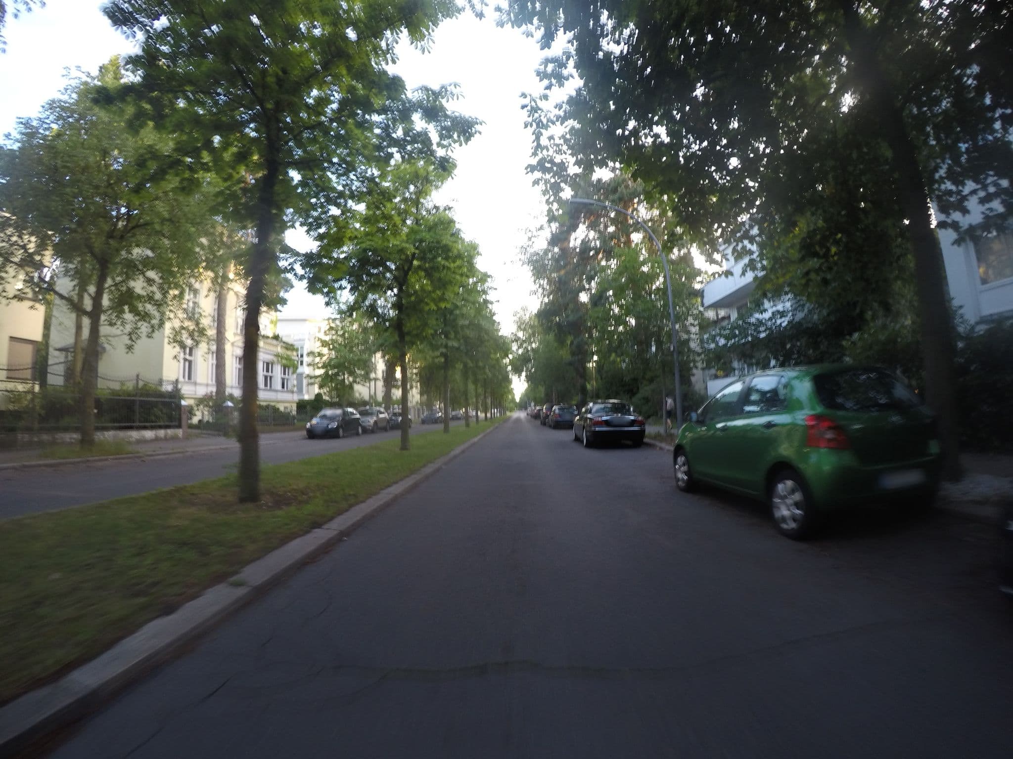 Street view near Haus Bismarck, Halensee — © dl7auq (CC BY-SA · Mapillary)