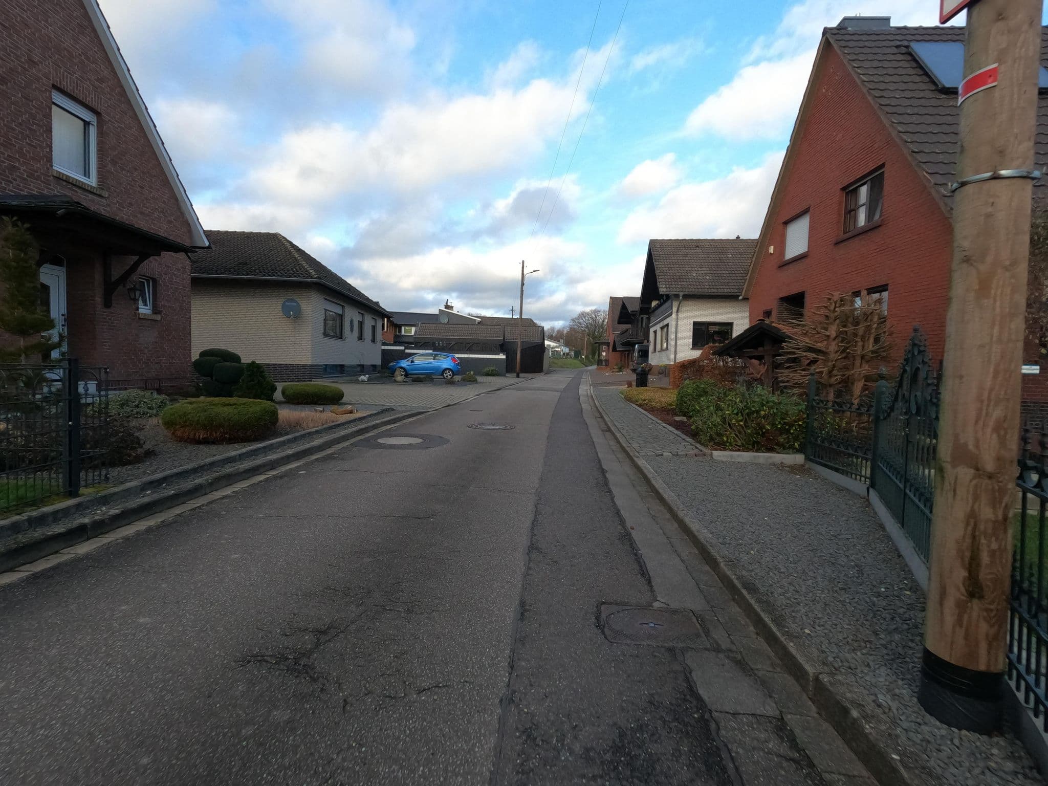 Street view near Ferienwohnung "Am Rodebach", Gangelt — © hektor1989 (CC BY-SA · Mapillary)
