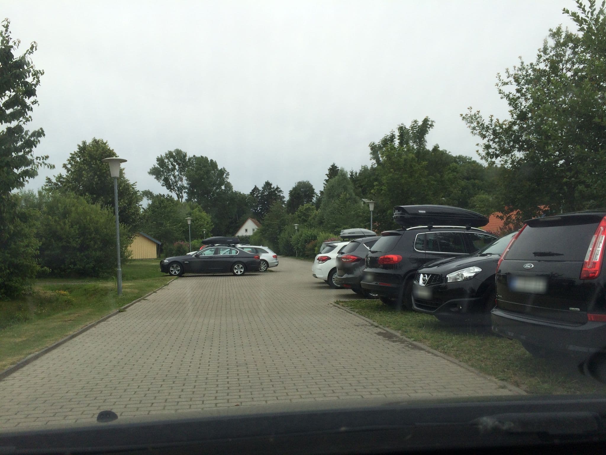 Street view near Ferienhausanlage Hohendorf, Prohn — © hajak (CC BY-SA · Mapillary)