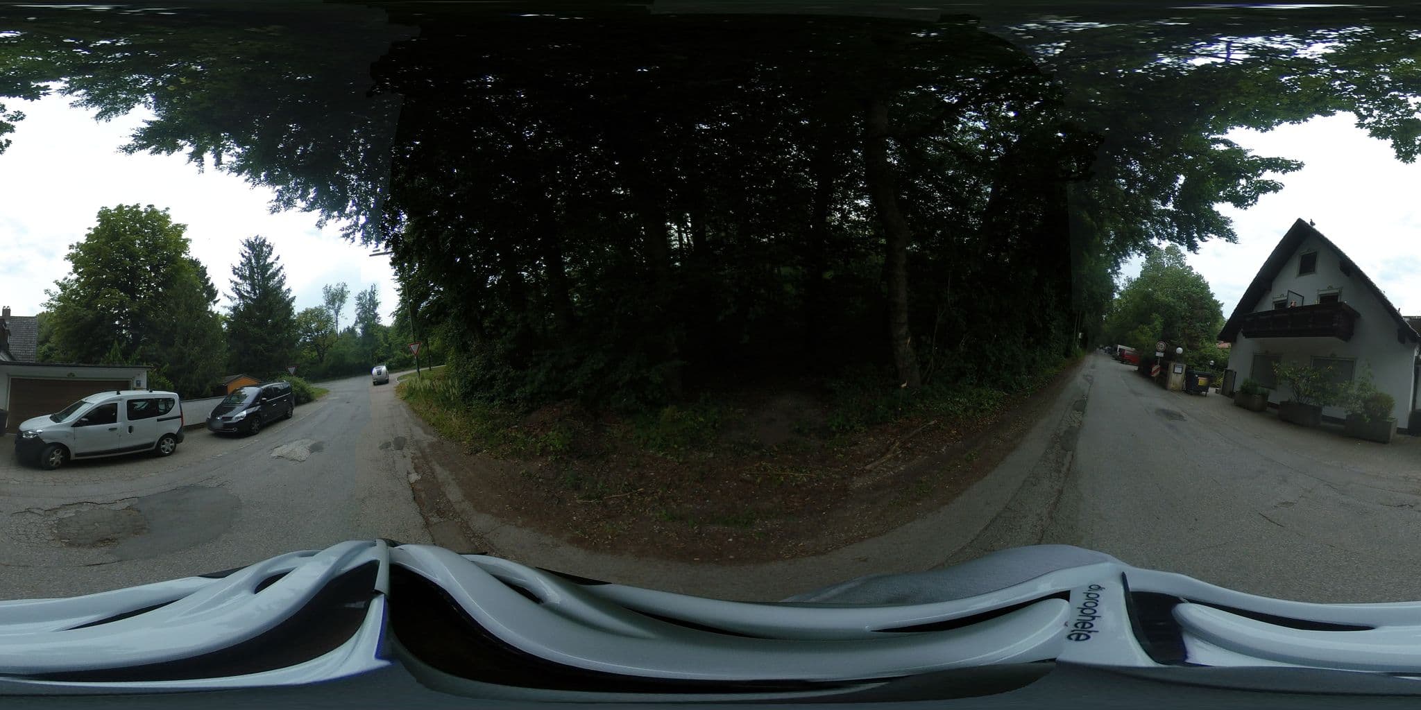 Street view near Gästehaus Unterdill, Neuried — © aulex (CC BY-SA · Mapillary)
