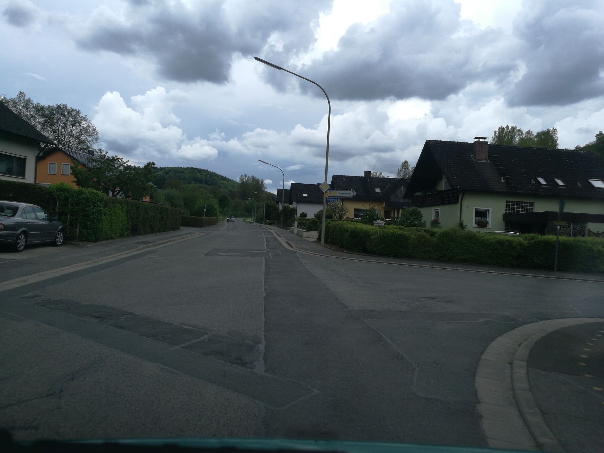 Street view near Ferien-Bungalow Baumann, Weismain — © qso4you_com (CC BY-SA · Mapillary)
