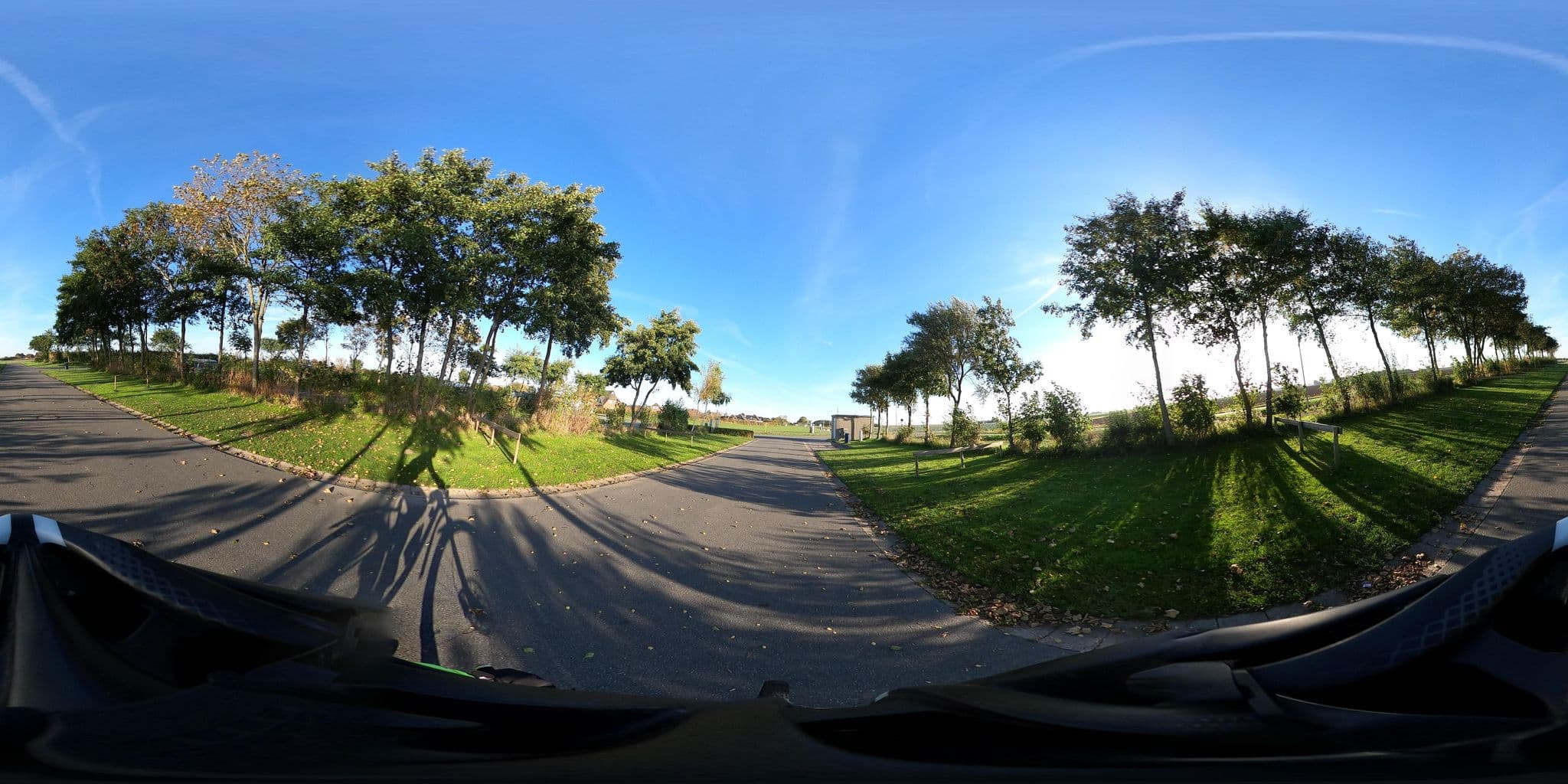 Street view near Wohnmobilstellplatz an der Nordseestraße, Friedrichskoog — © stefanhrt (CC BY-SA · Mapillary)
