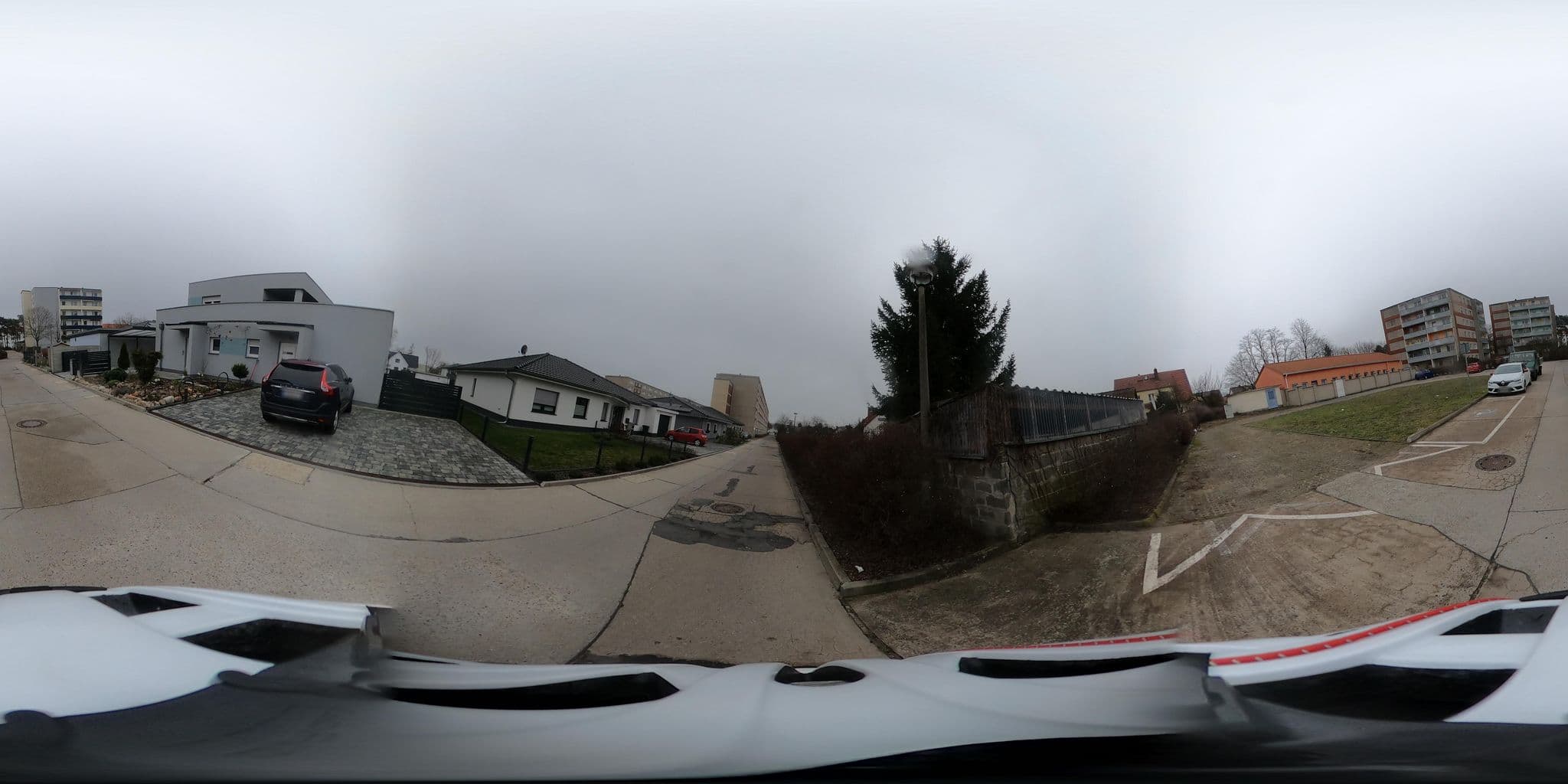 Street view near Schönfließer Stuben, Eisenhüttenstadt — © Oderradler (CC BY-SA · Mapillary)