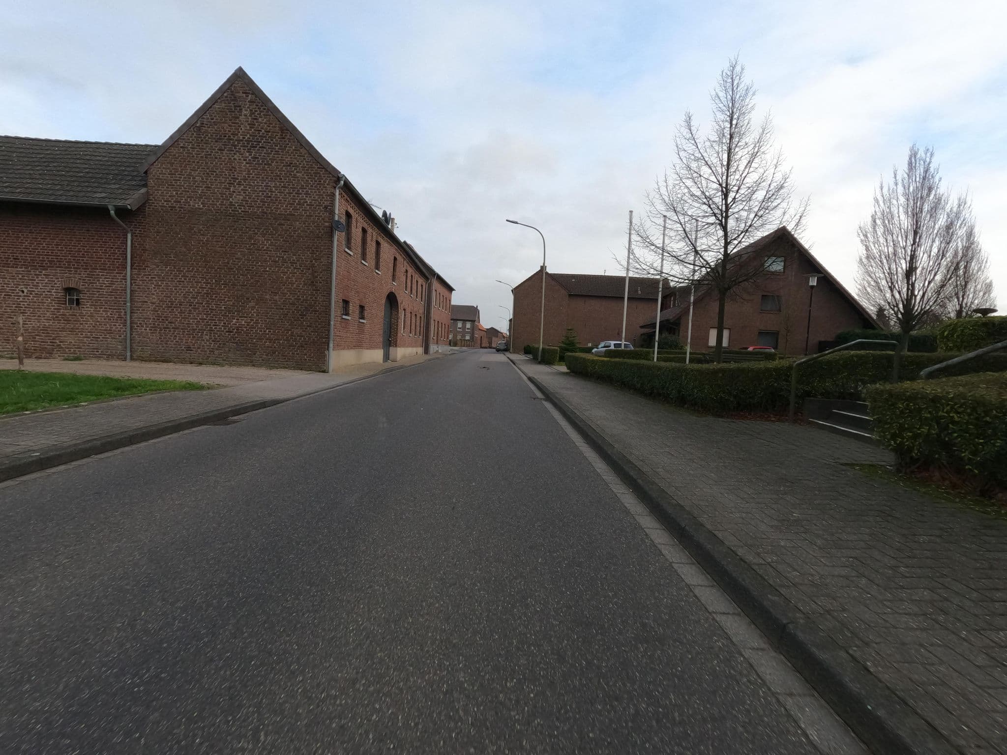 Street view near Fjordhof Heuter, Gangelt — © hektor1989 (CC BY-SA · Mapillary)