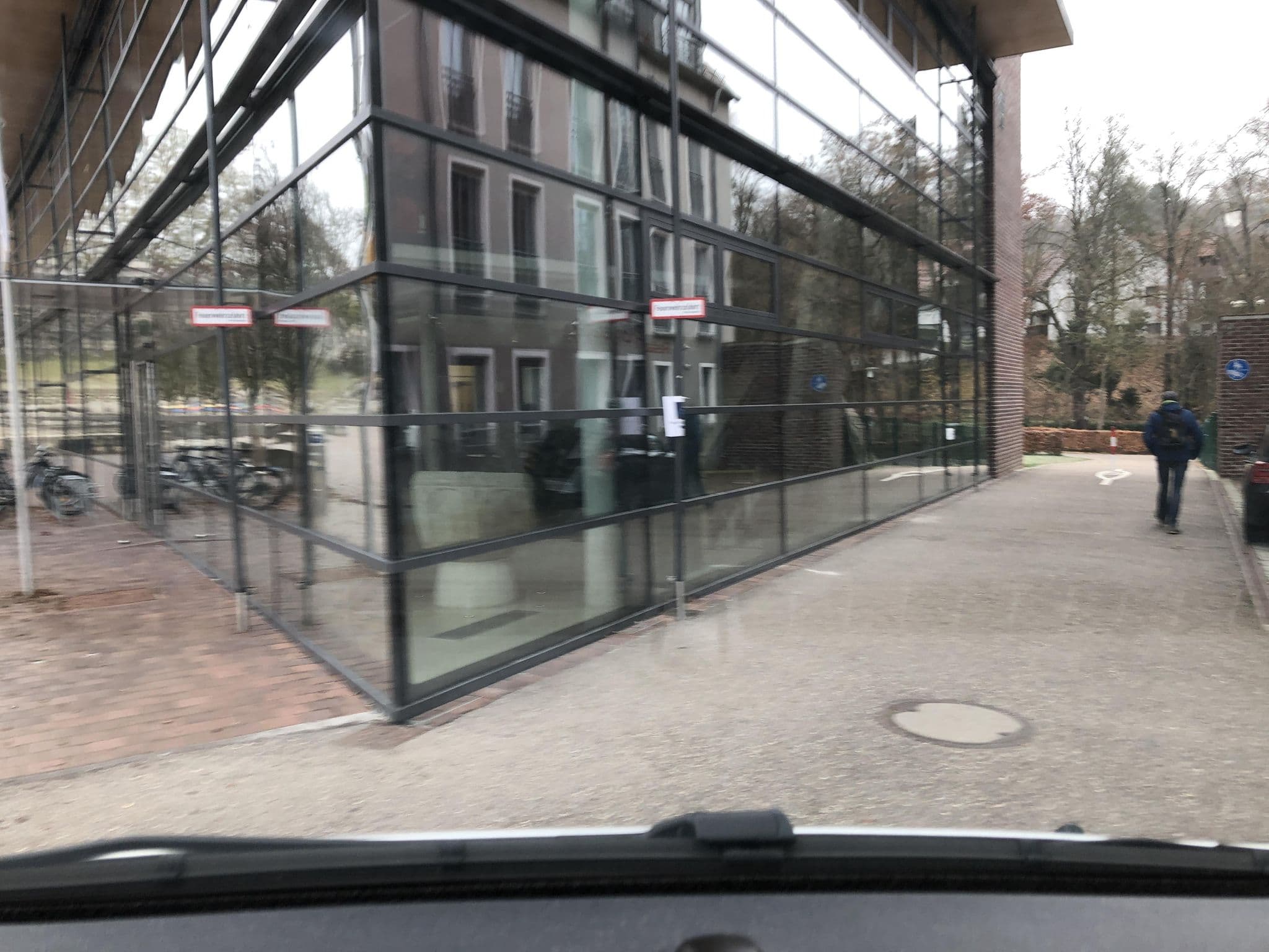Street view near Hotel zur Promenade, Donauwörth — © institutverkehr (CC BY-SA · Mapillary)