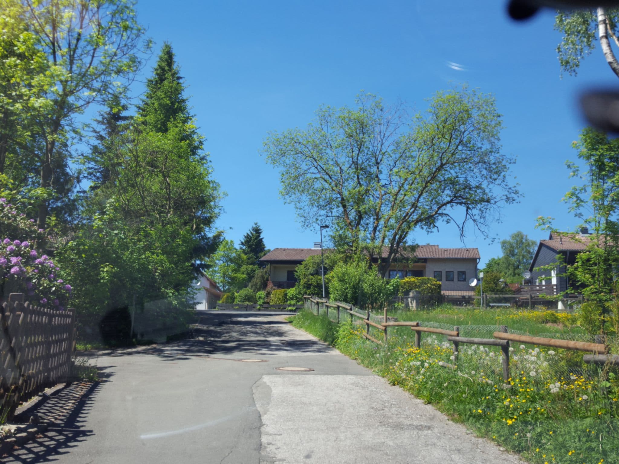 Street view near Herzhausens - Seehaus, Clausthal-Zellerfeld — © ghyze (CC BY-SA · Mapillary)